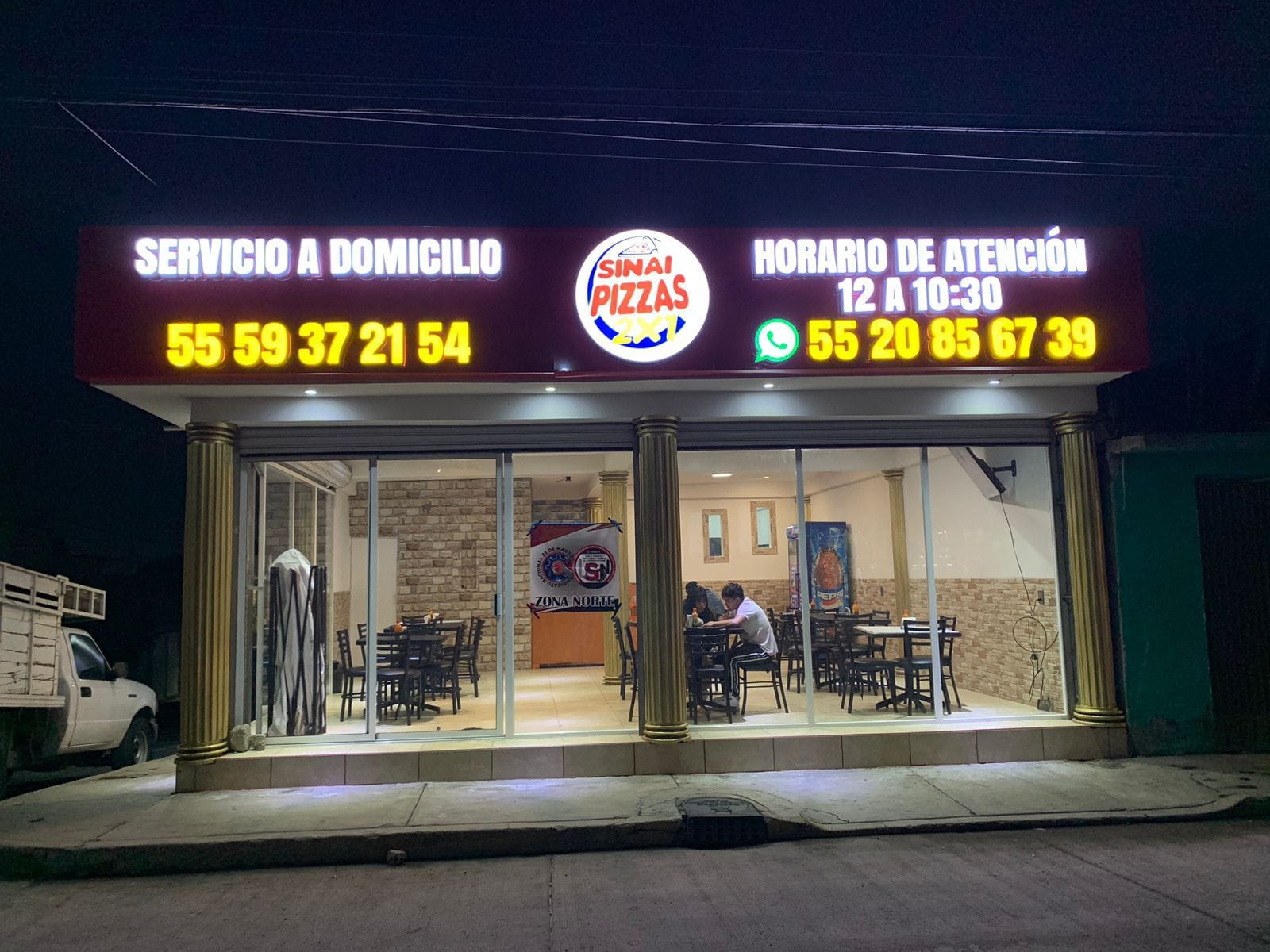 Sinai Pizzas image 6