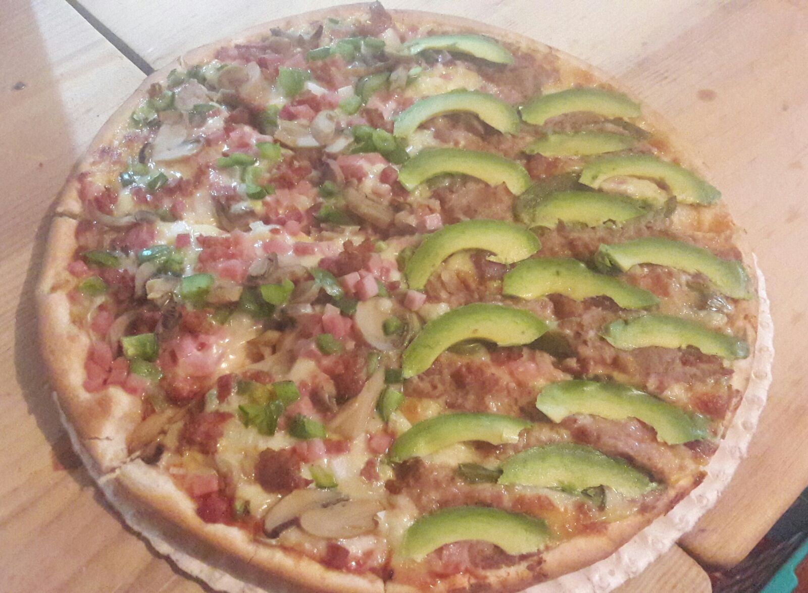 EMMY PIZZA image 2
