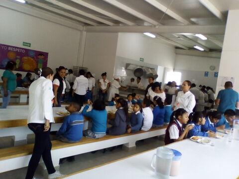 Nuestro Comedor Ecatepec "Embajadas" image 6