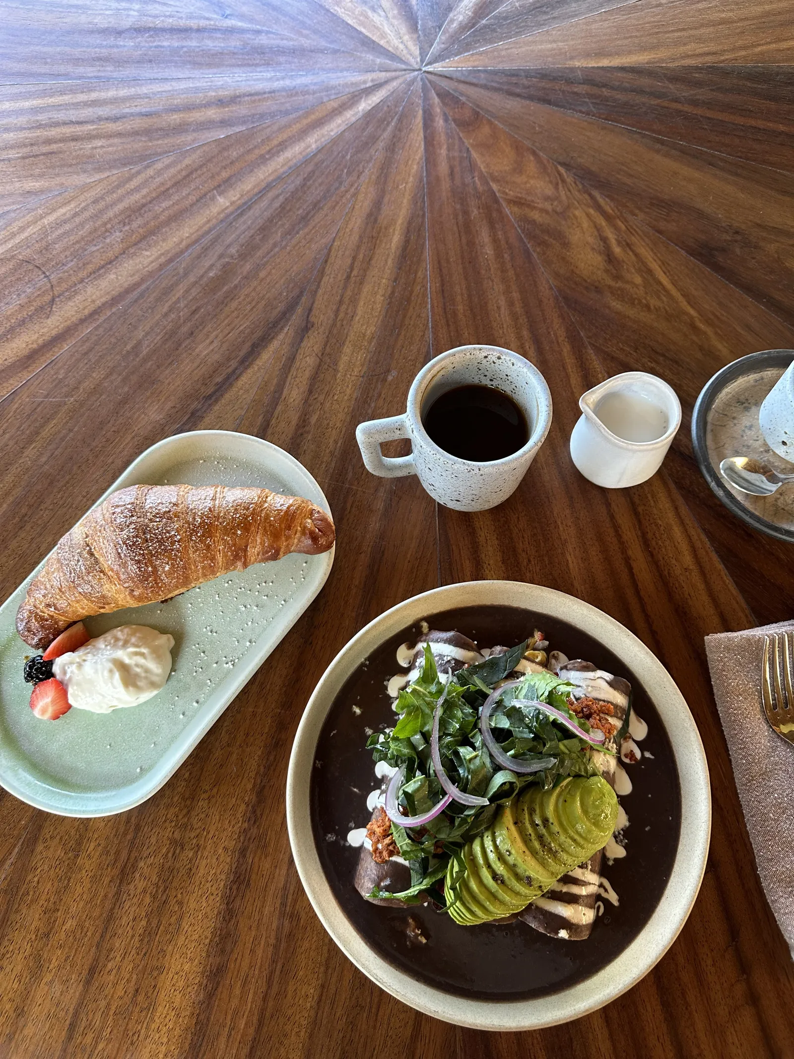 ENNA Restaurant image 6