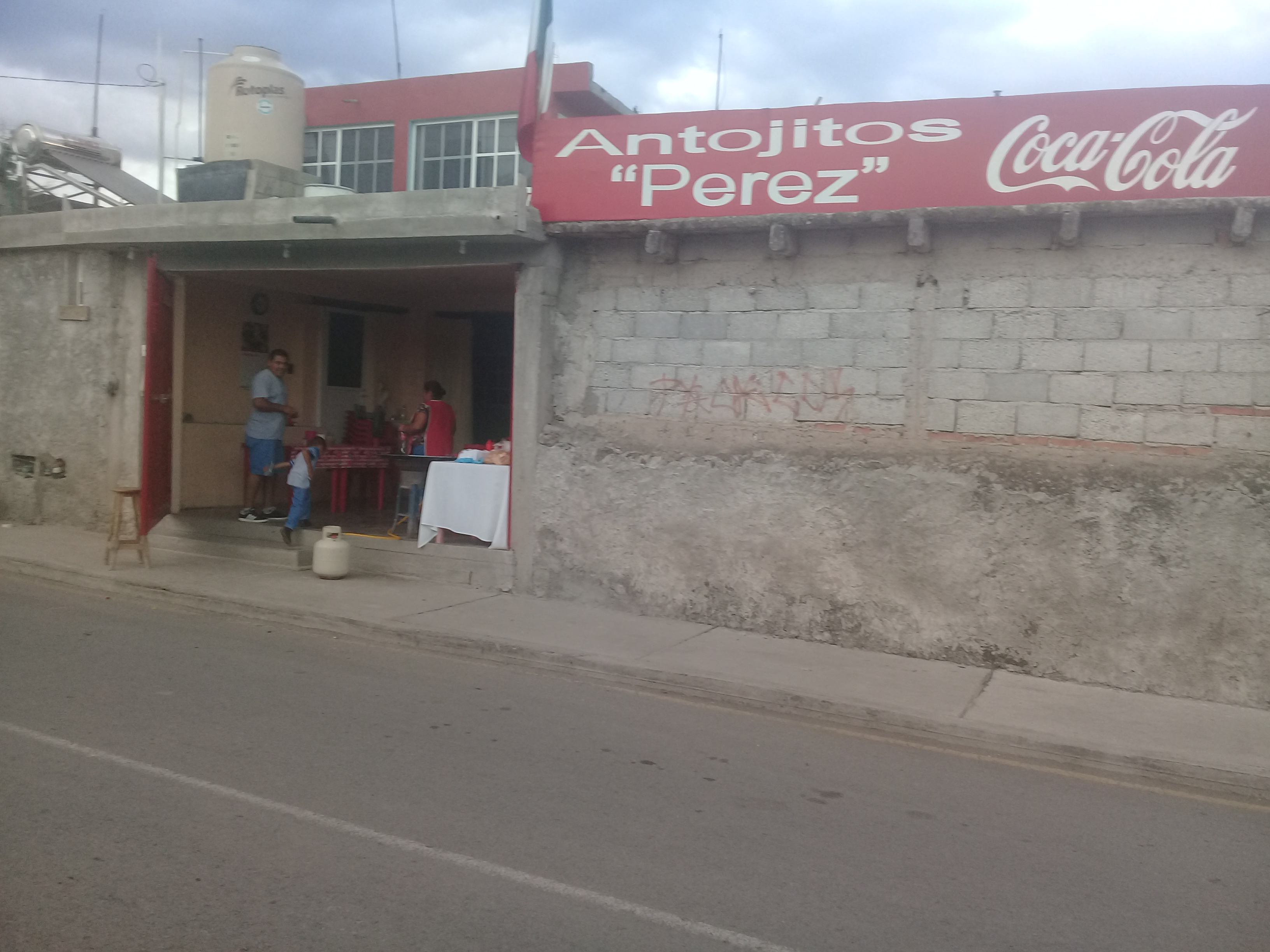Antojitos "Perez" image 1