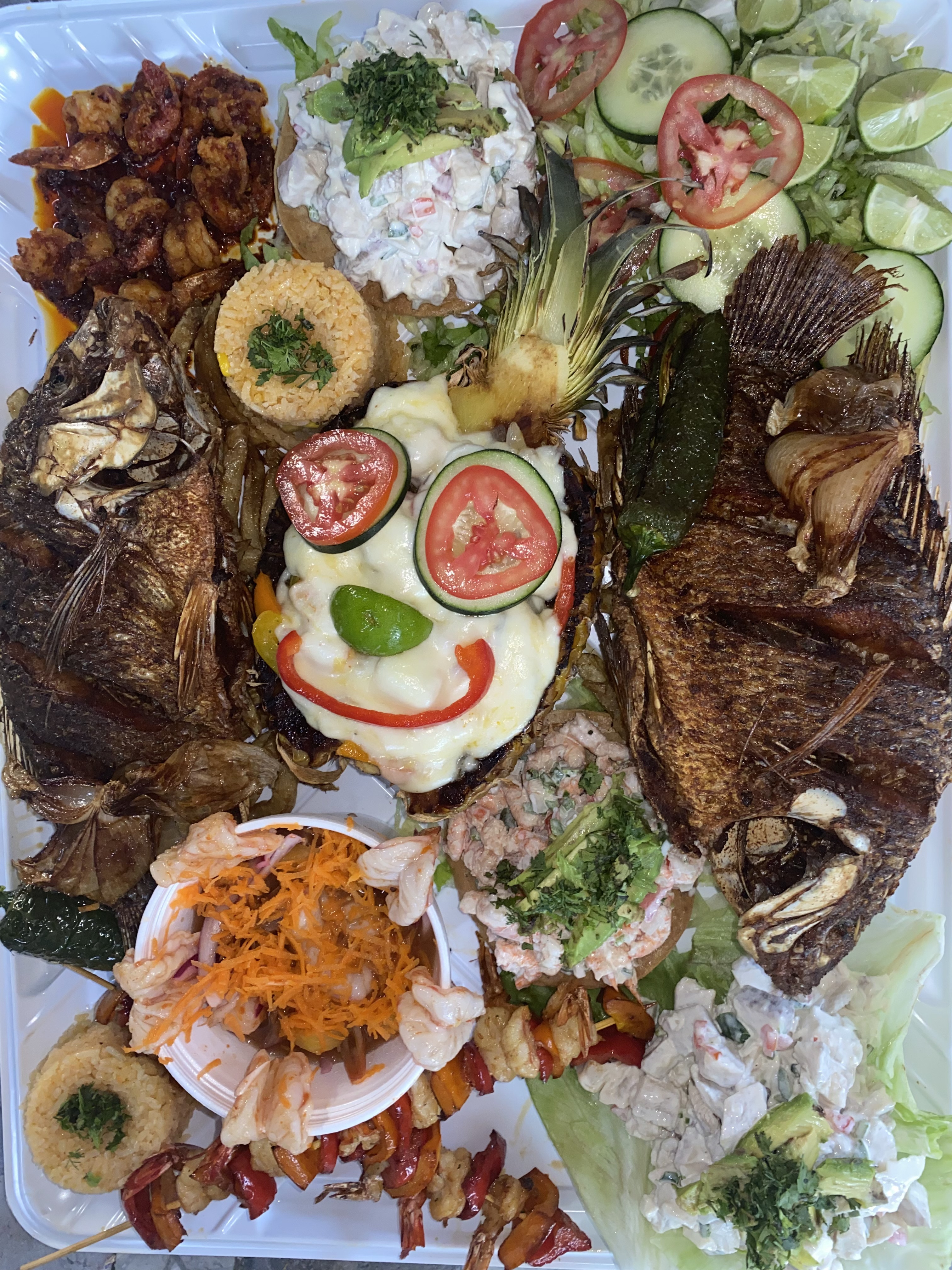 Restaurant De Mariscos Peces vivos image 2