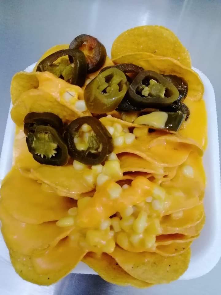 Elotes Y Raspados "El Michi-to". image 10