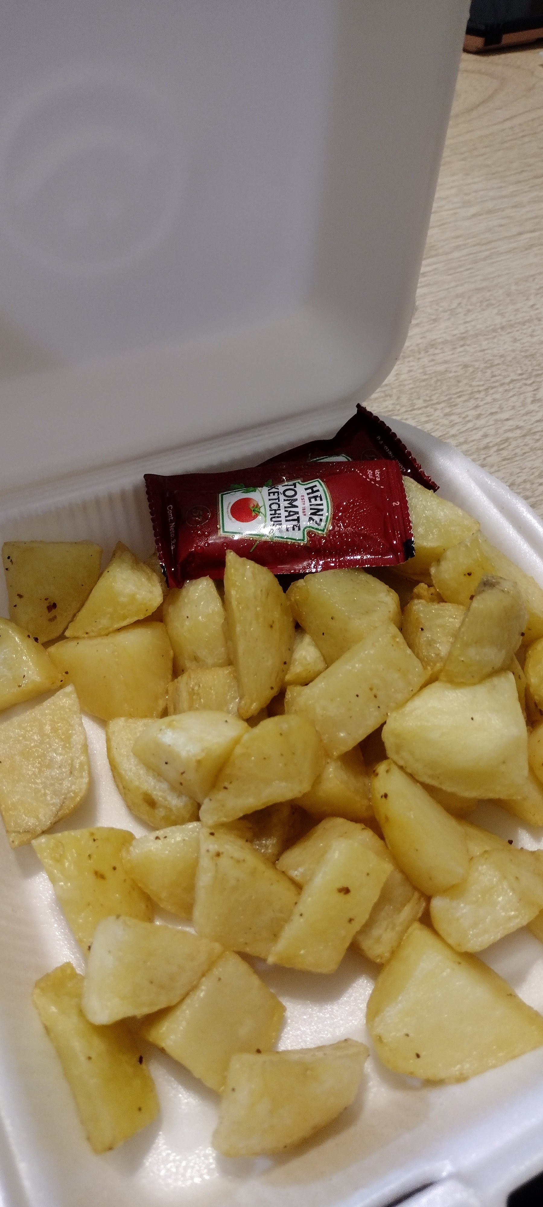 Tacos y Antojitos "El Portón" image 4