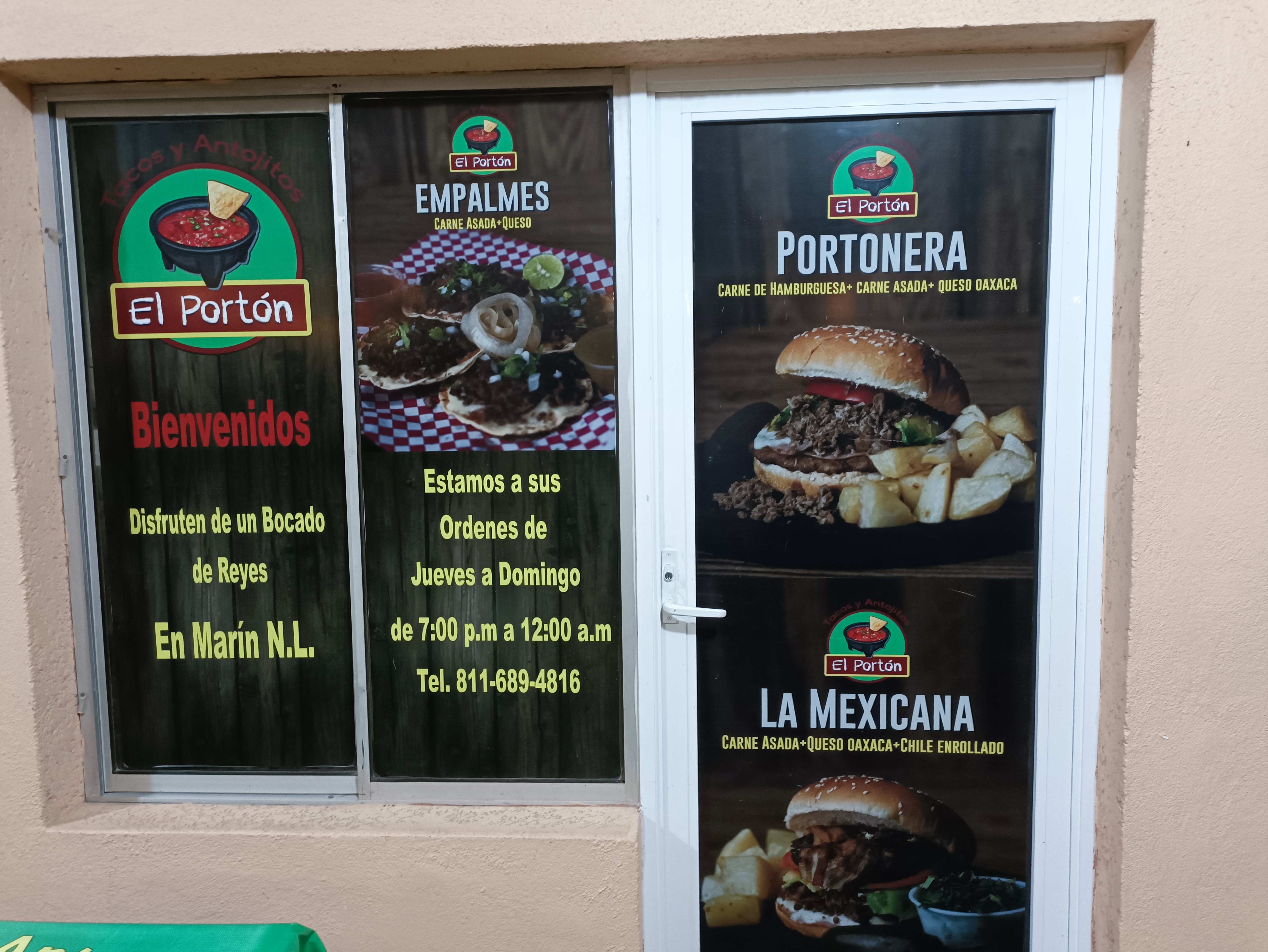 Tacos y Antojitos "El Portón" image 7