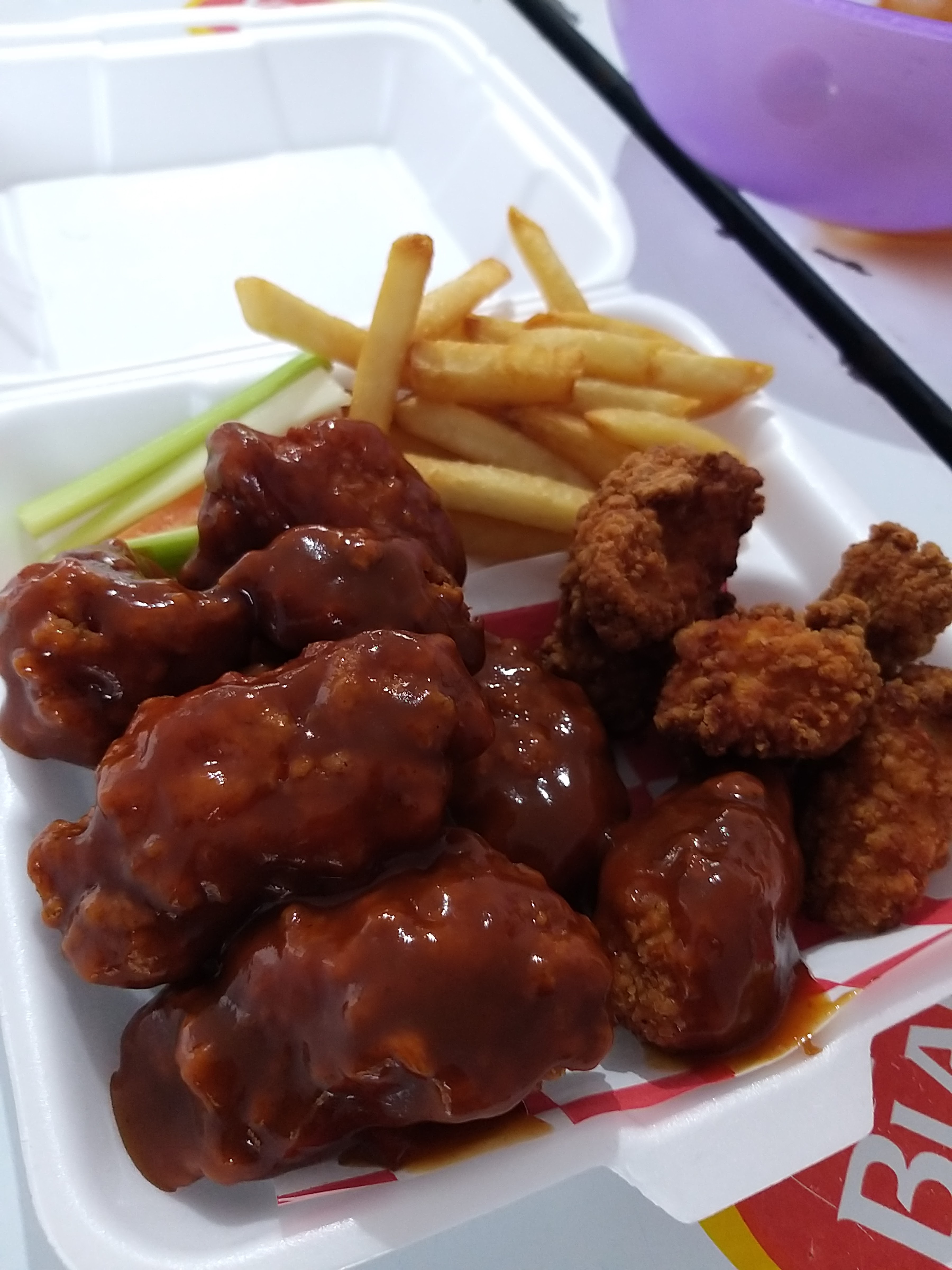 Alitas, Boneless & Tenders MT image 1