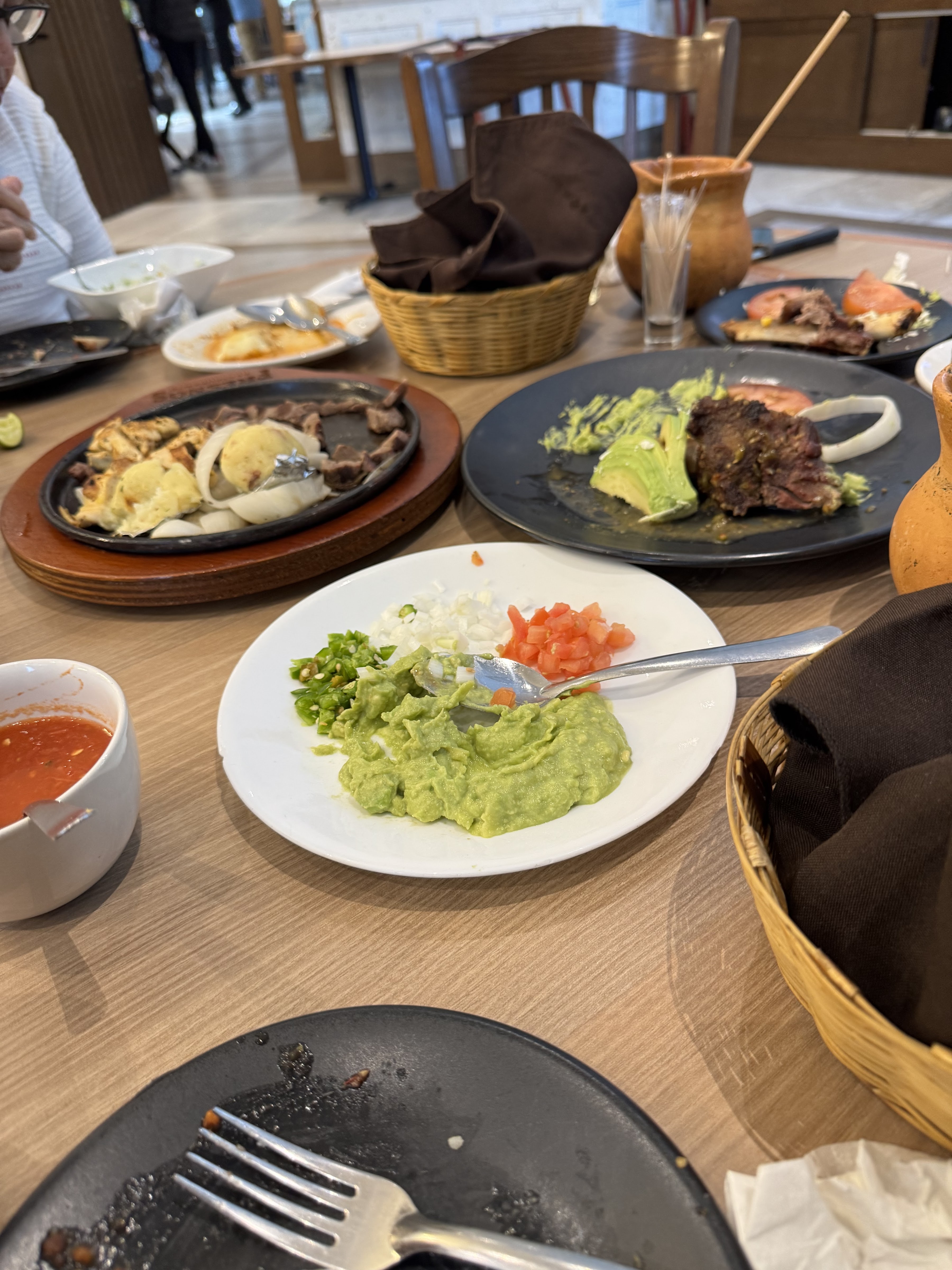 Restaurante Los Fresnos (Suc. Rinconada) image 3