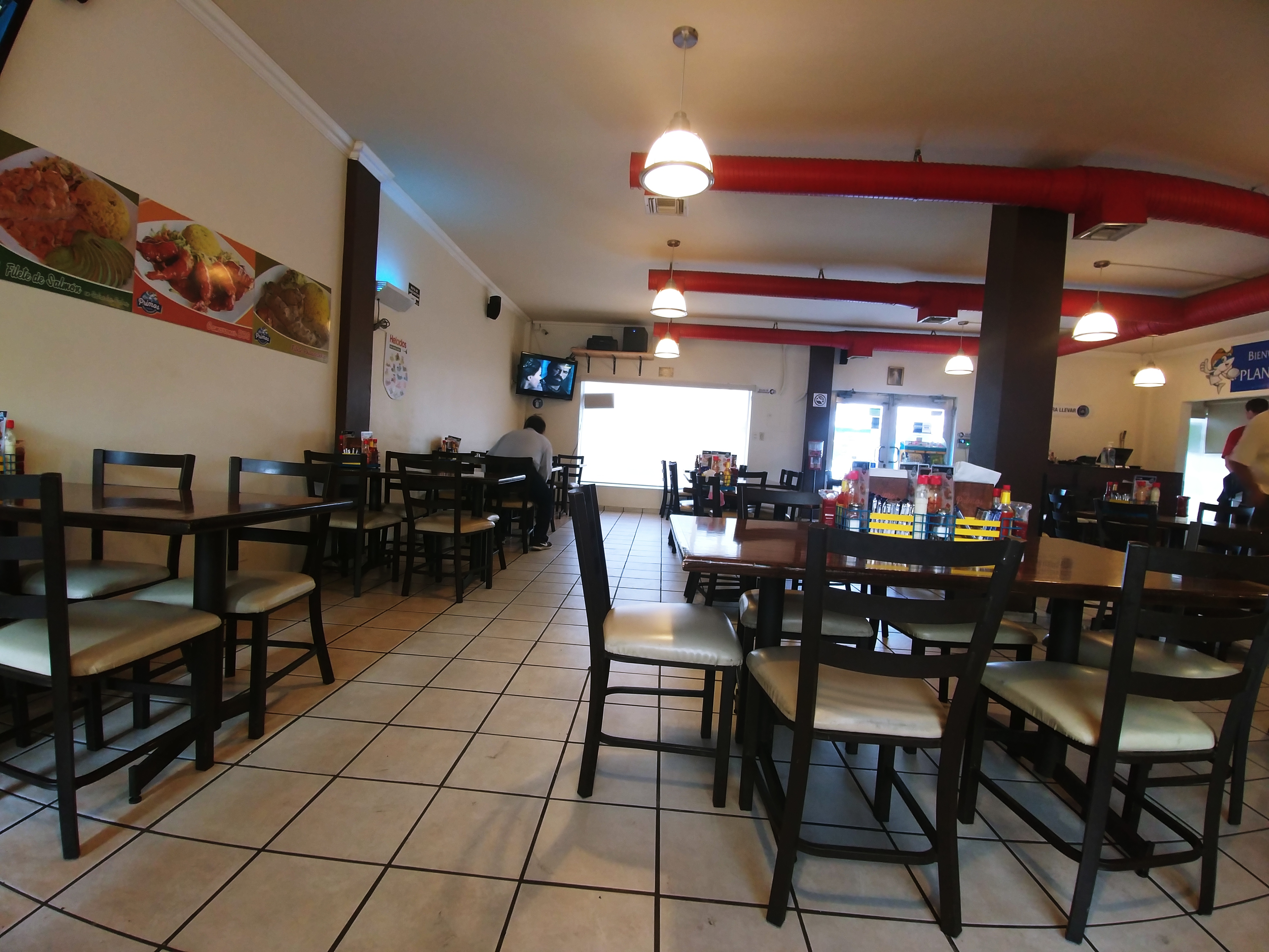 Los Primos Restaurante (Apodaca Centro) image 1