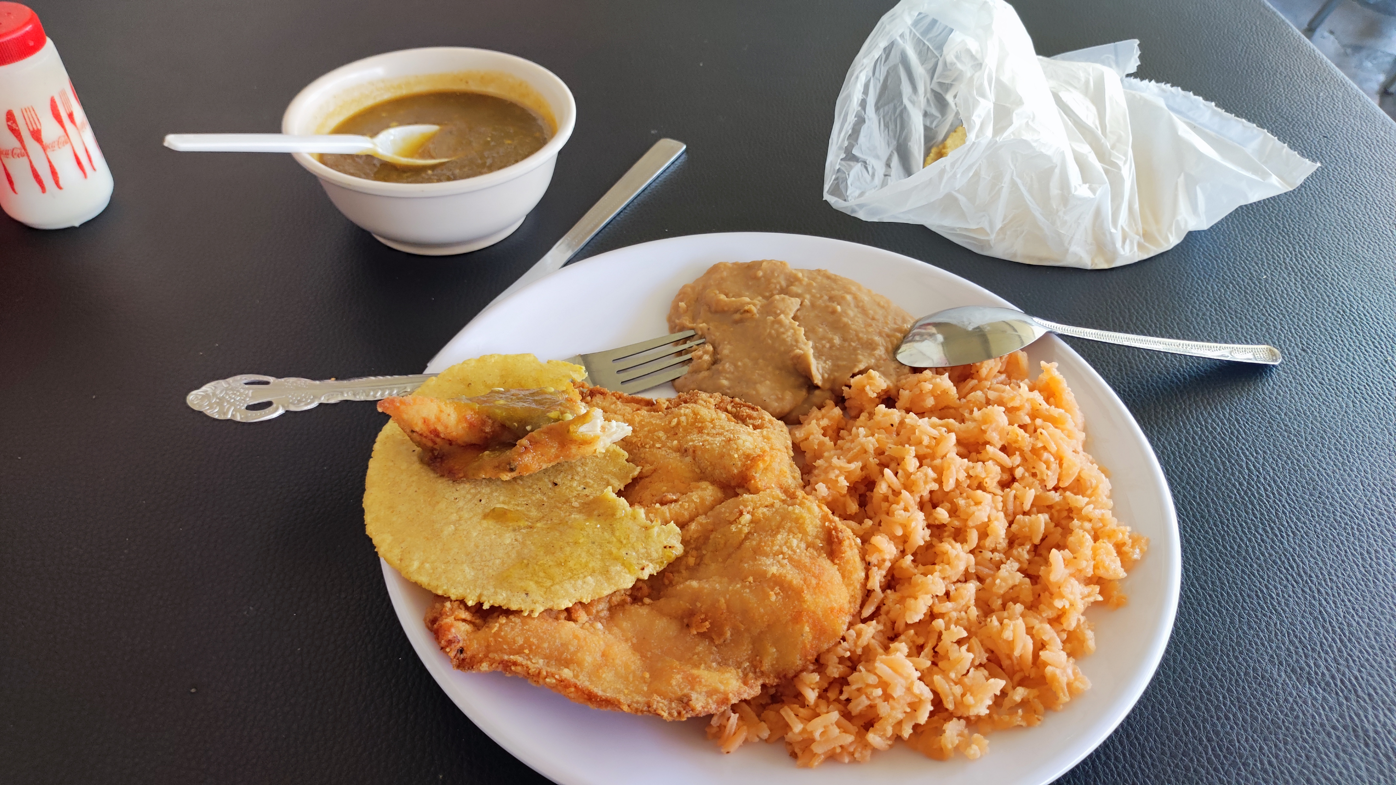 LAS CAZUELAS RESTAURANTE image 2