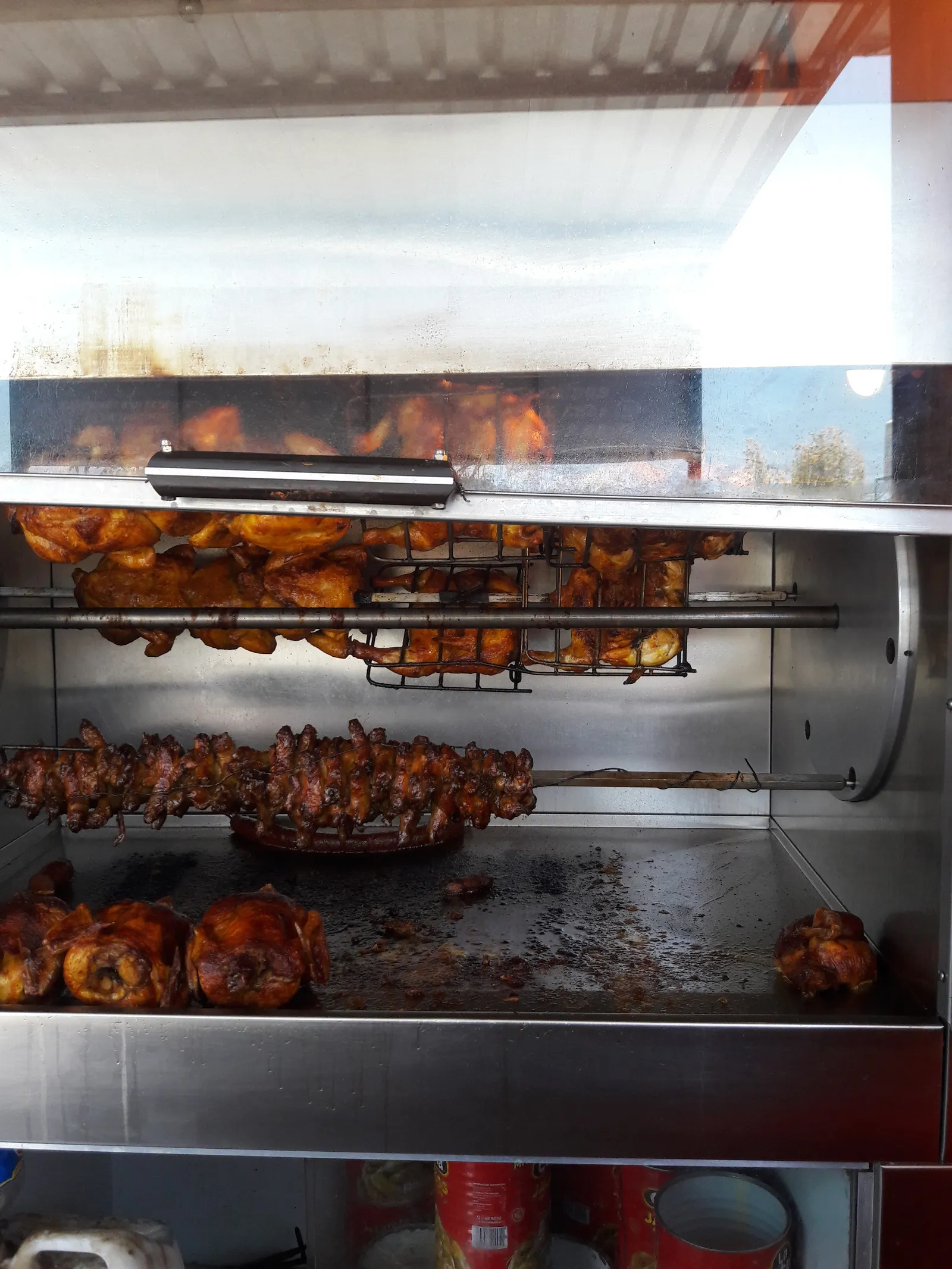 Rosticeria y Carnitas Paricuaro image 2
