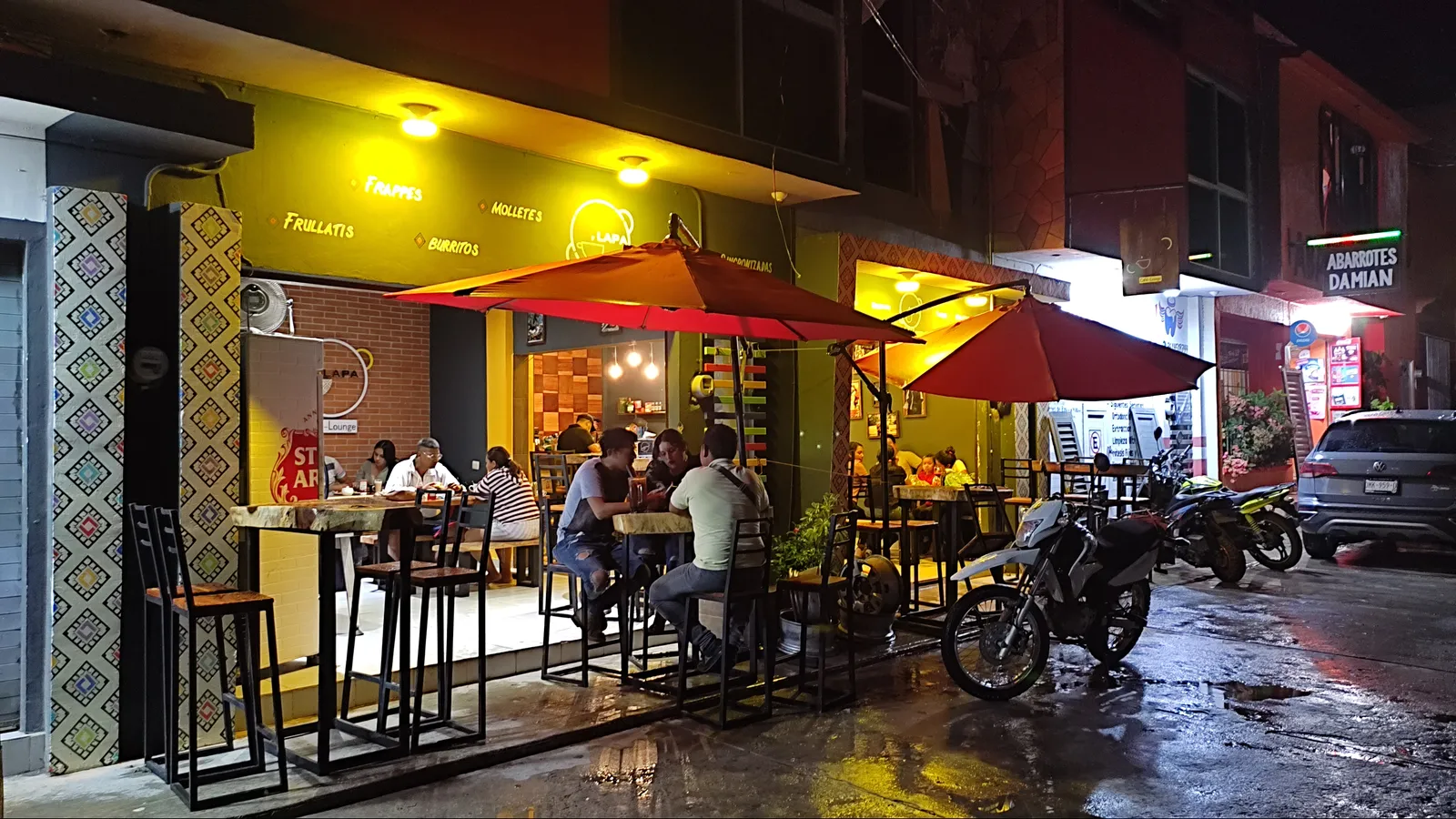 ,LAPA café-Lounge image 1
