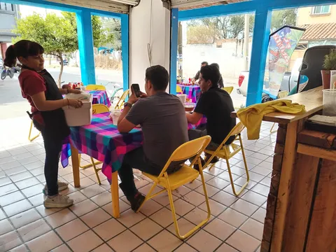 Mariscos el saladitas image 3
