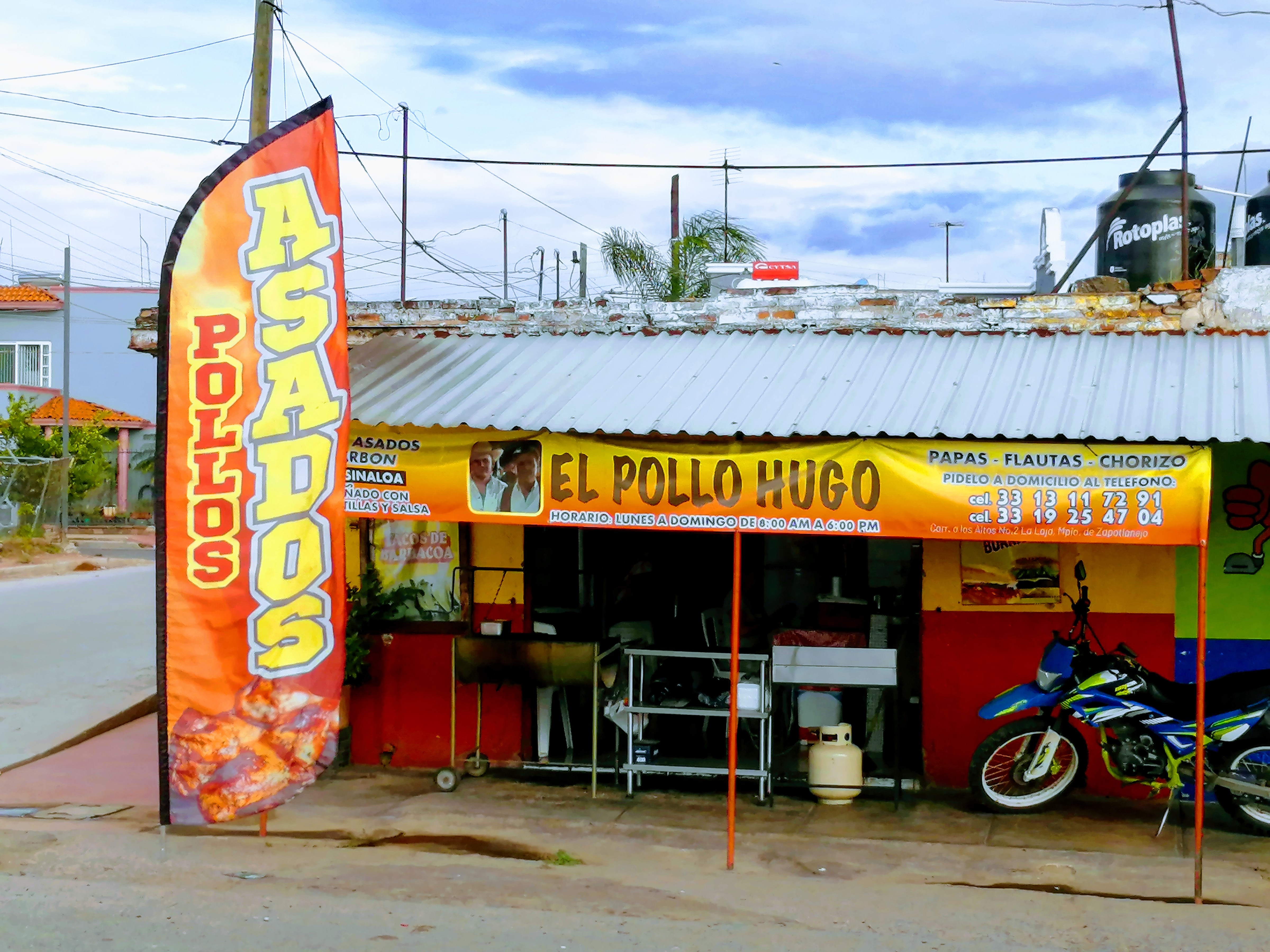El Pollo JUGOSO image 3