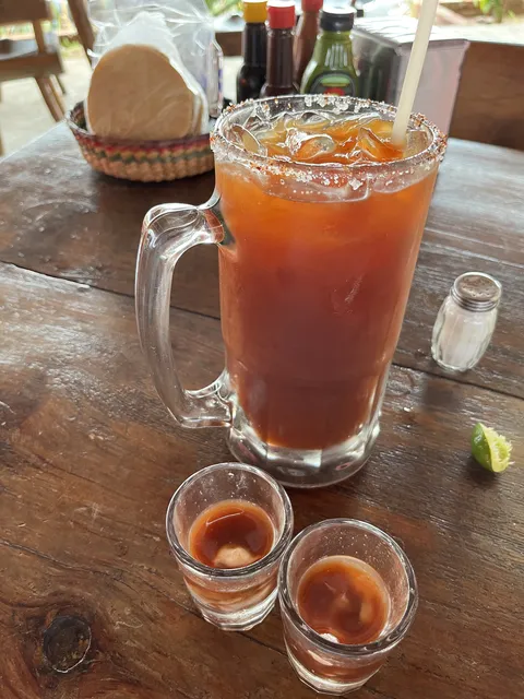 Mariscos San Mar Del Compa Mayo - La Laja image 4