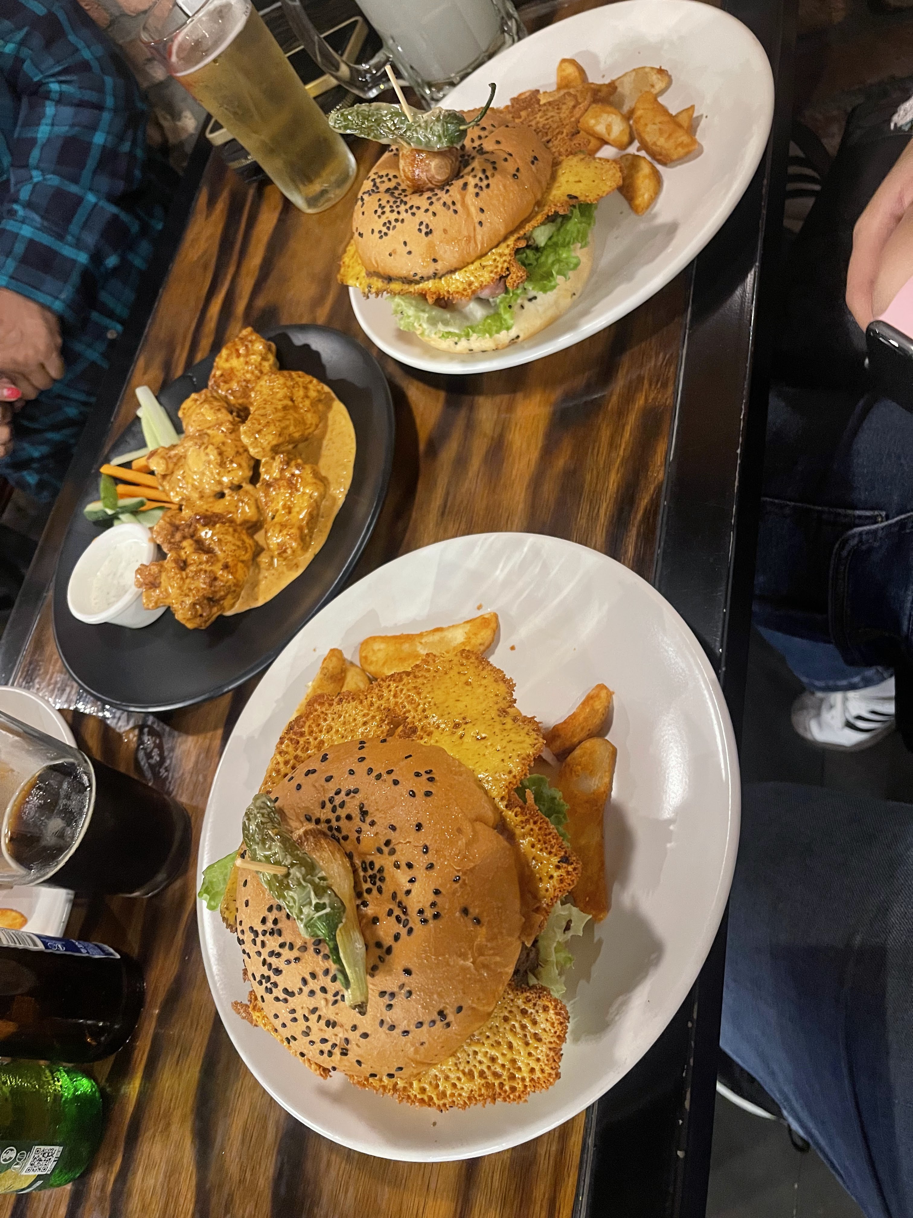 La Lola - Cocktail Bar & Lounge image 4