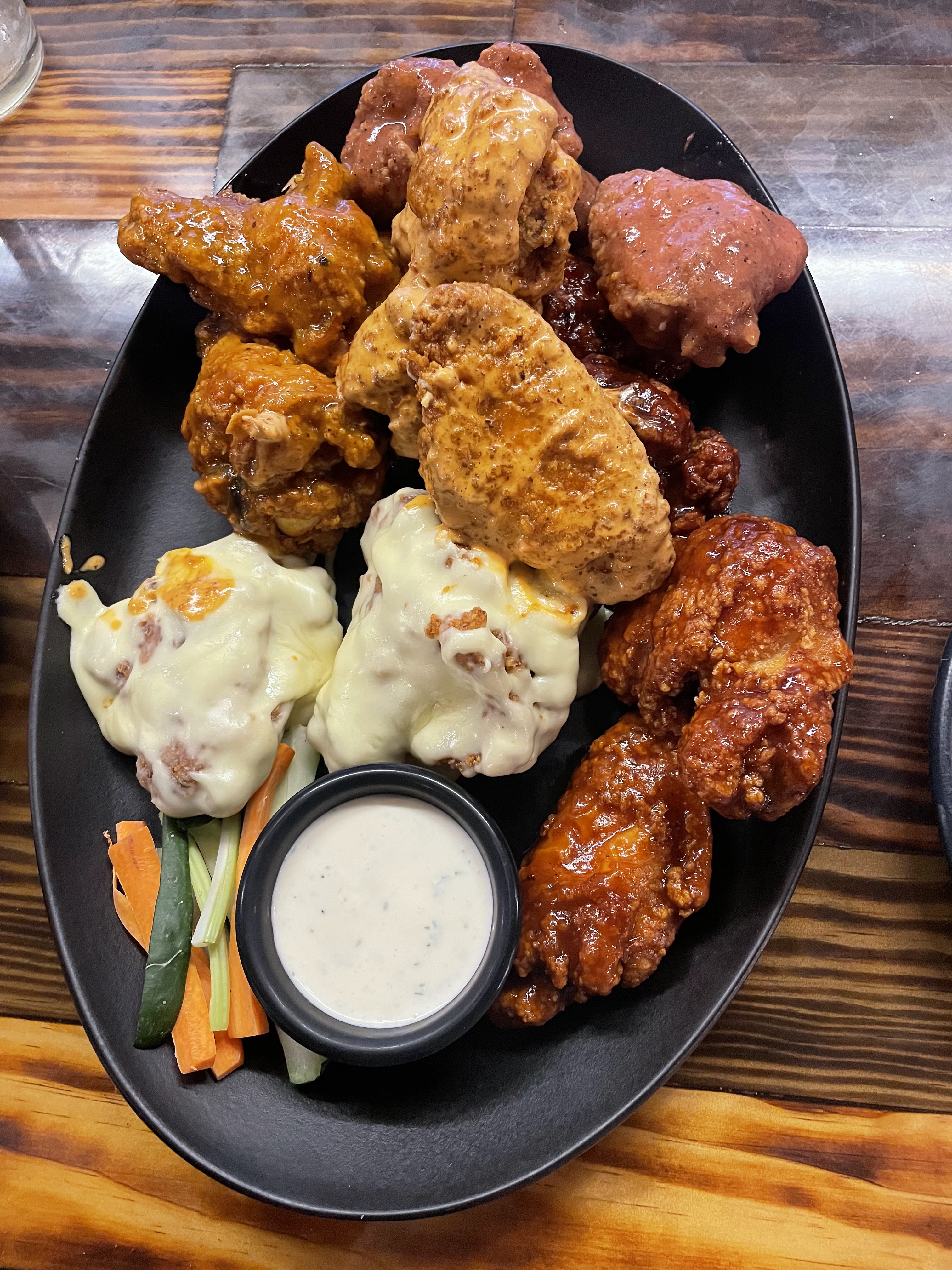 La Lola - Cocktail Bar & Lounge image 7