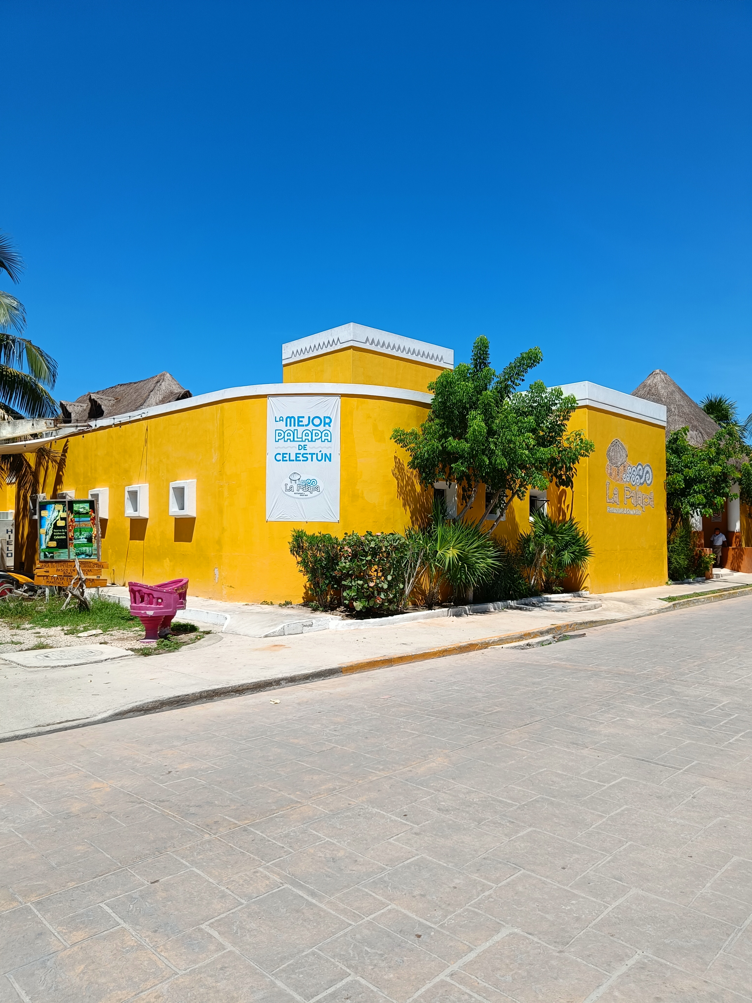 La Palapa Restaurante & Snack Bar image 9