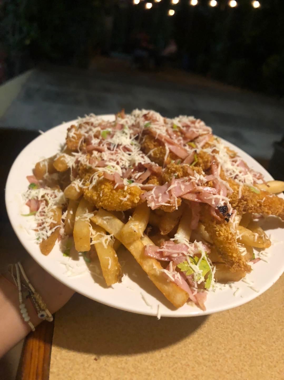 Casa Blanca Heladería& Restaurant image 1