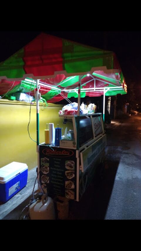 Roberto's Tacos Tortas Y Mas image 1