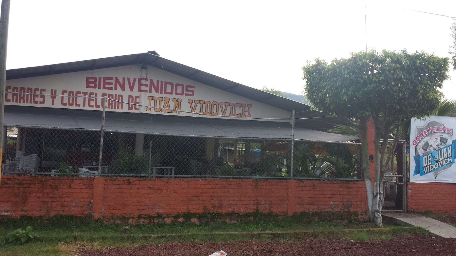 Carnes Y Cockteleria De Juan Vidovich image 1