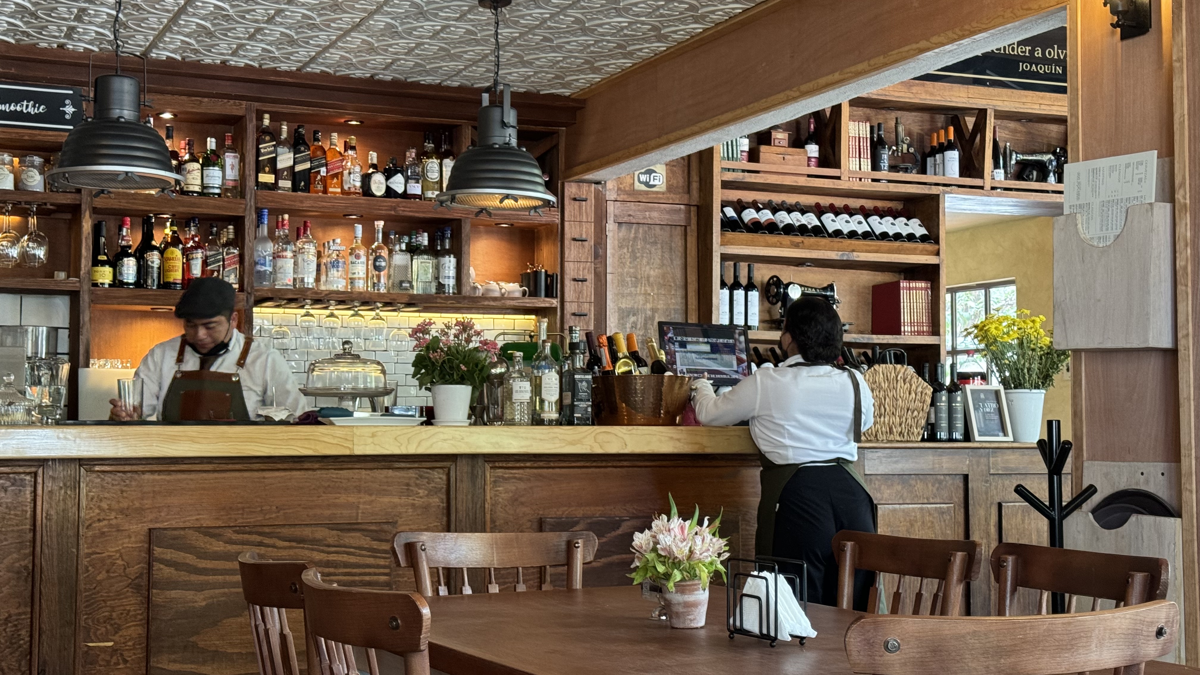 Café Bar 500 Noches Celaya image 5