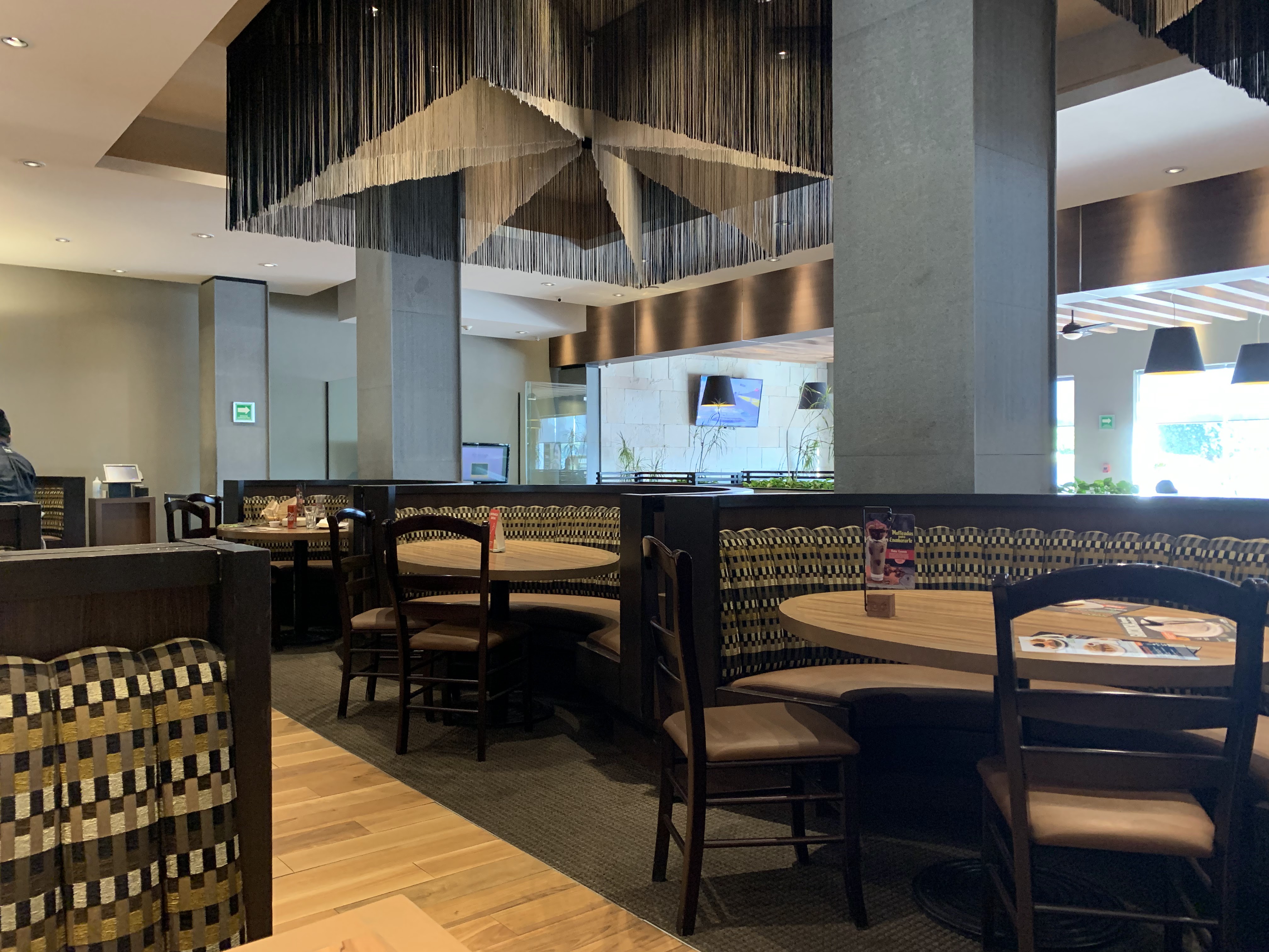 Toks Torres Landa image 3