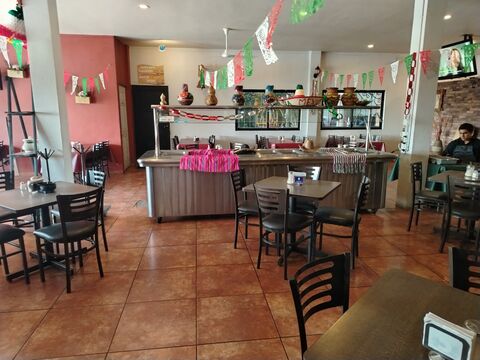 RESTAURANTE HUARACHES EL MEXICANITO image 1