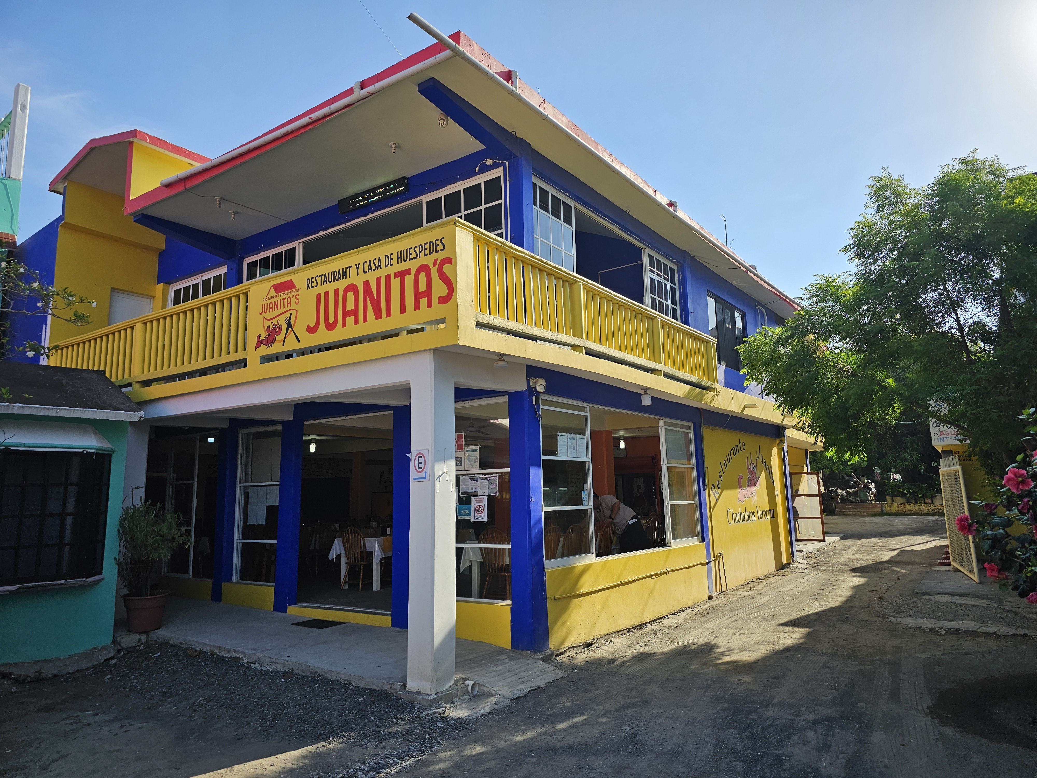 Restaurant y Casa de Huéspedes Juanita's image 1