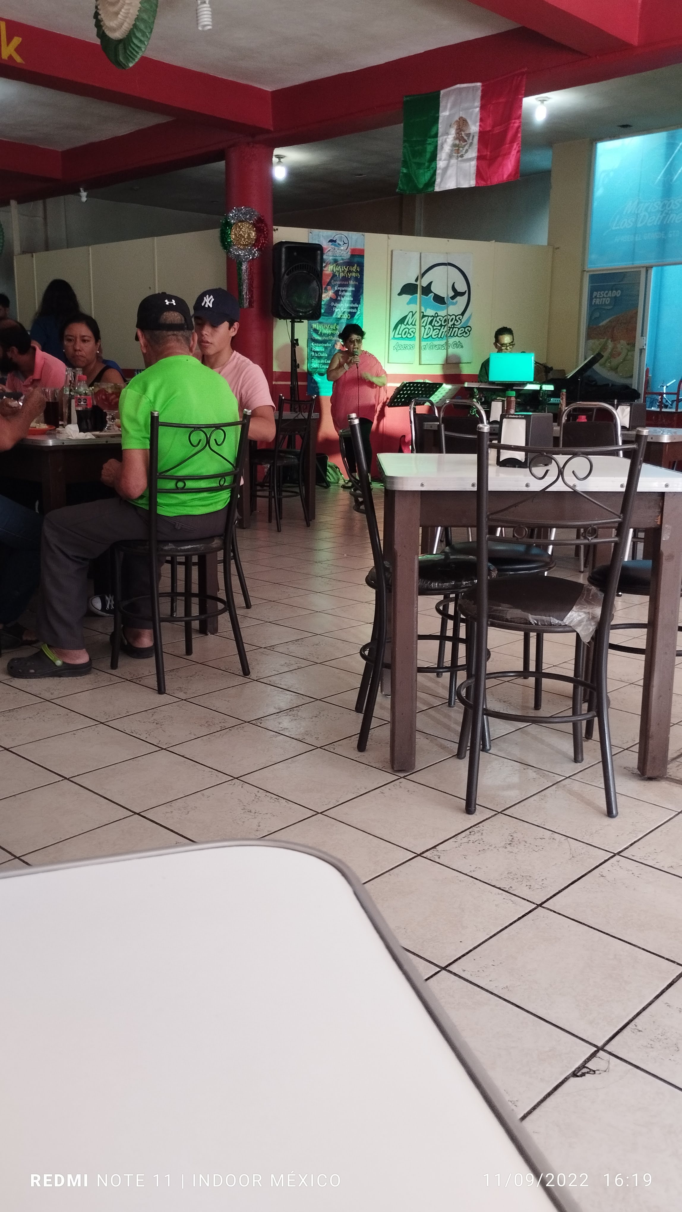 Mariscos Los Delfines image 9