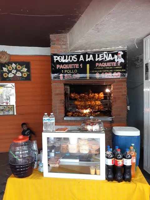 Pollos a la Leña San Lucas image 4