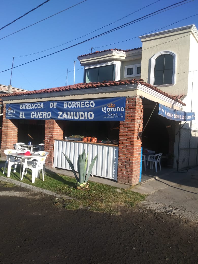 Barbacoa El Güero Zamudio image 9