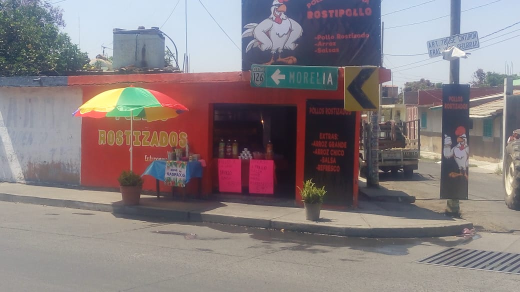 Restaurante TARASCAS y Pollos A La Leña image 3