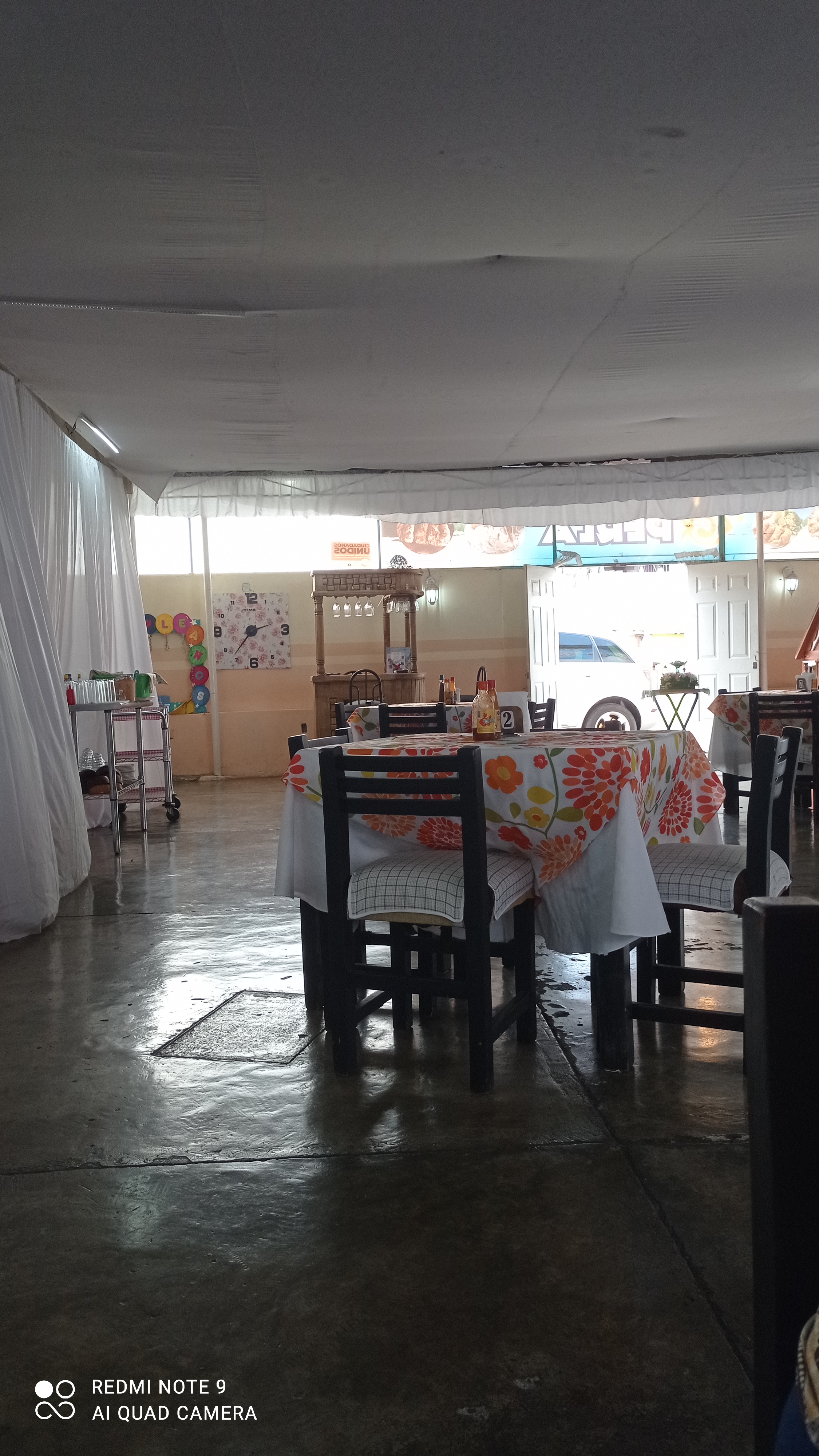 Mariscos Perla image 1