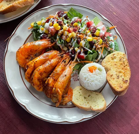 Mariscos Perla image 2