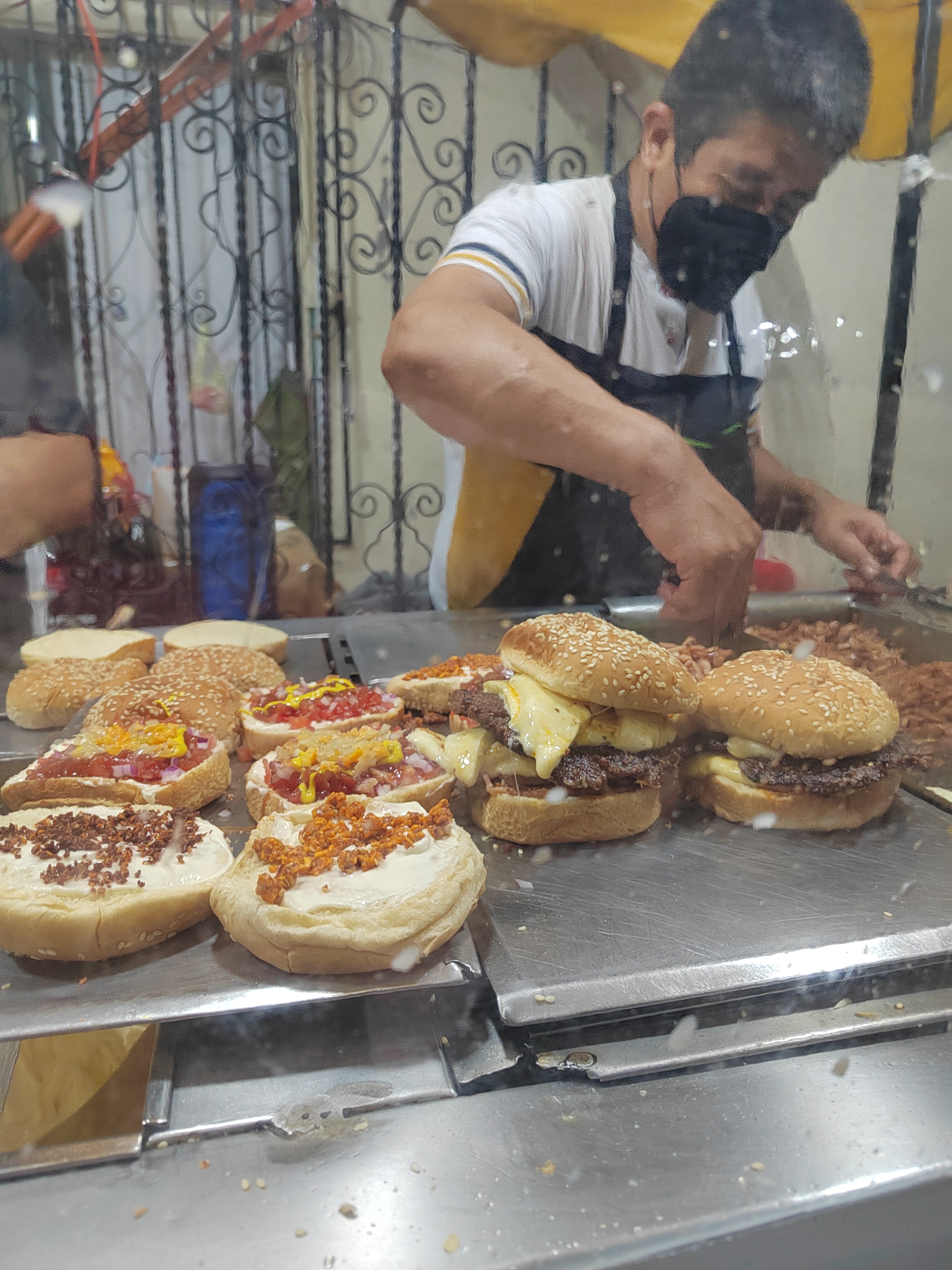 hambuguesas y hot-dog Santos image 2