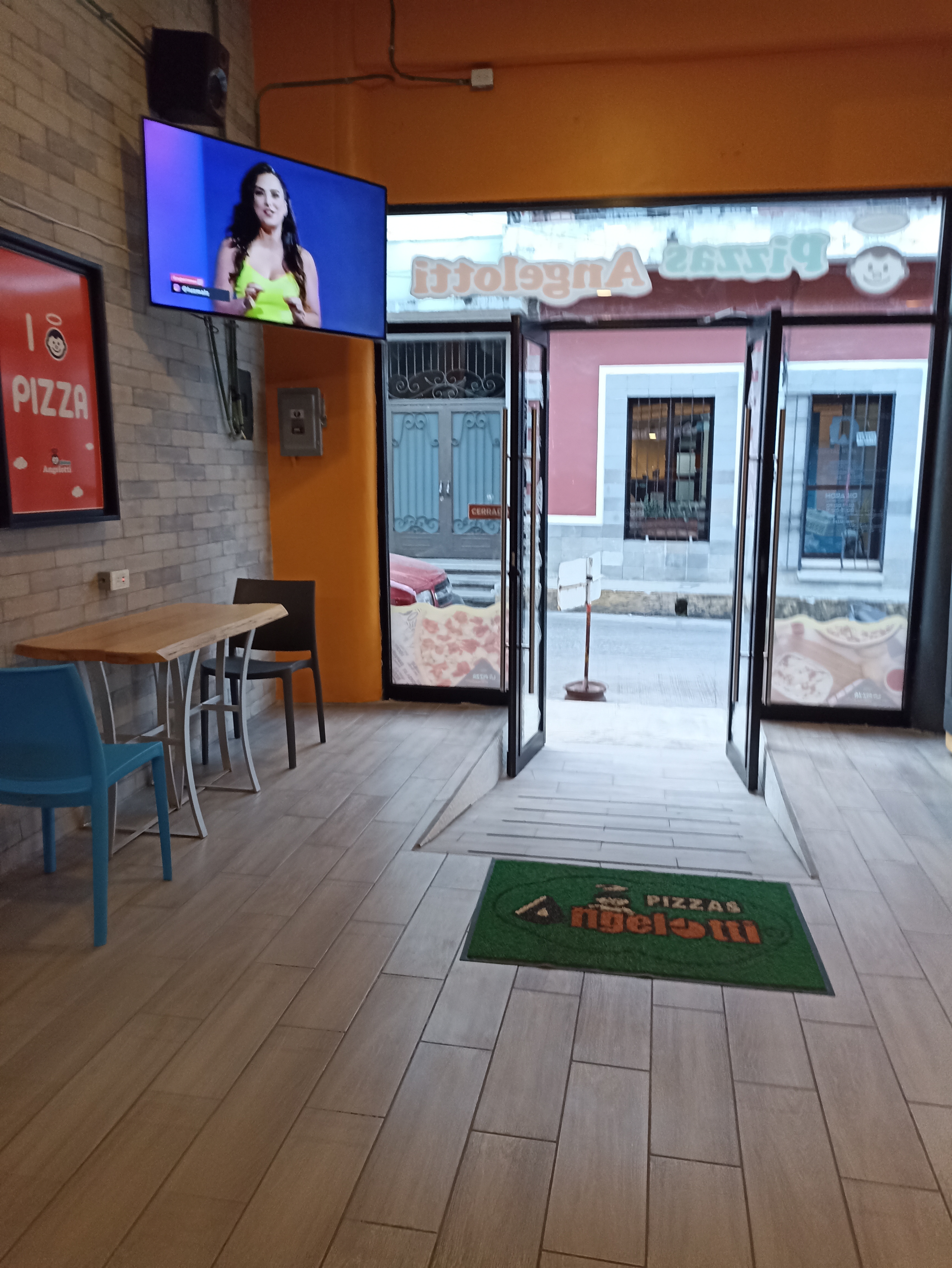 Pizzas Angelotti image 2