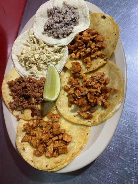 Taqueria "Victor luna" image 1
