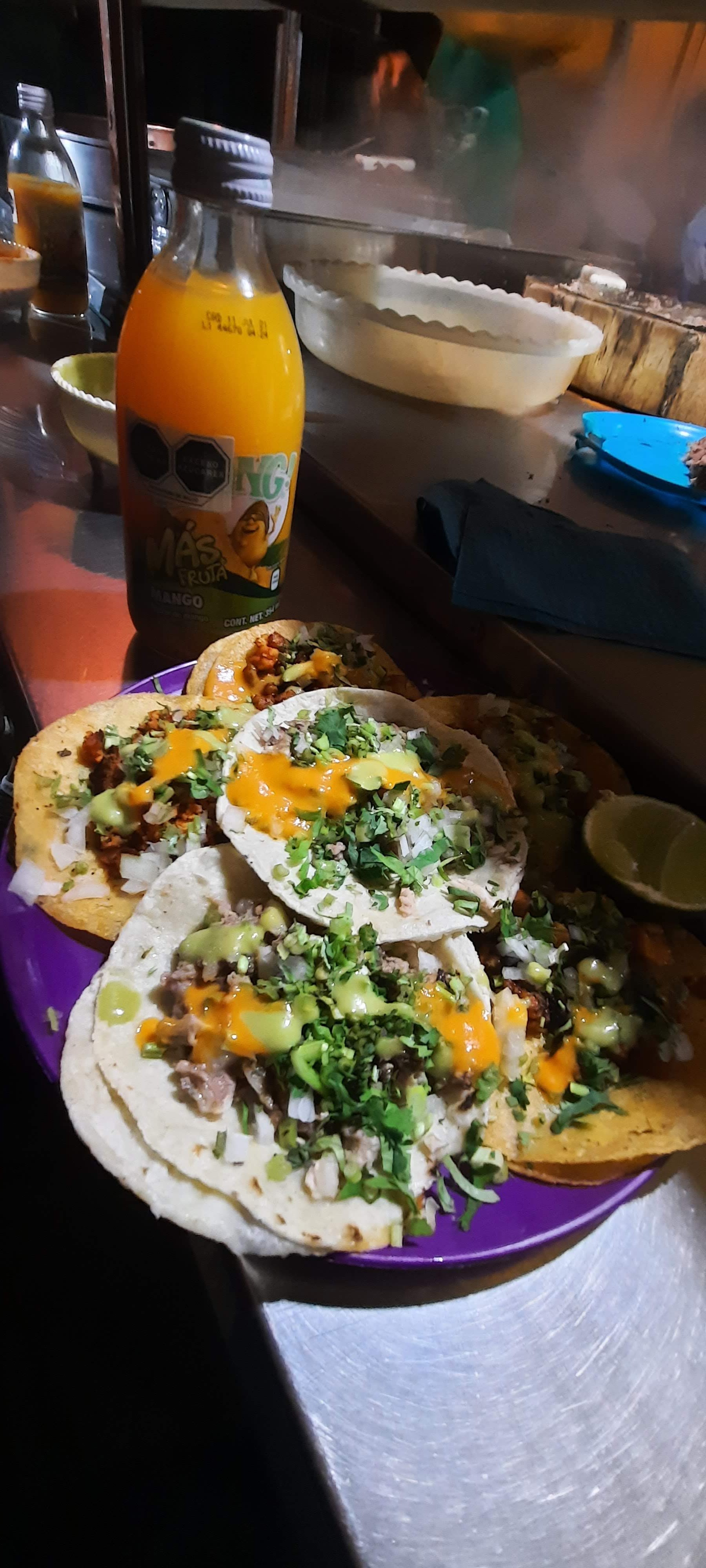 Taqueria "Victor luna" image 7