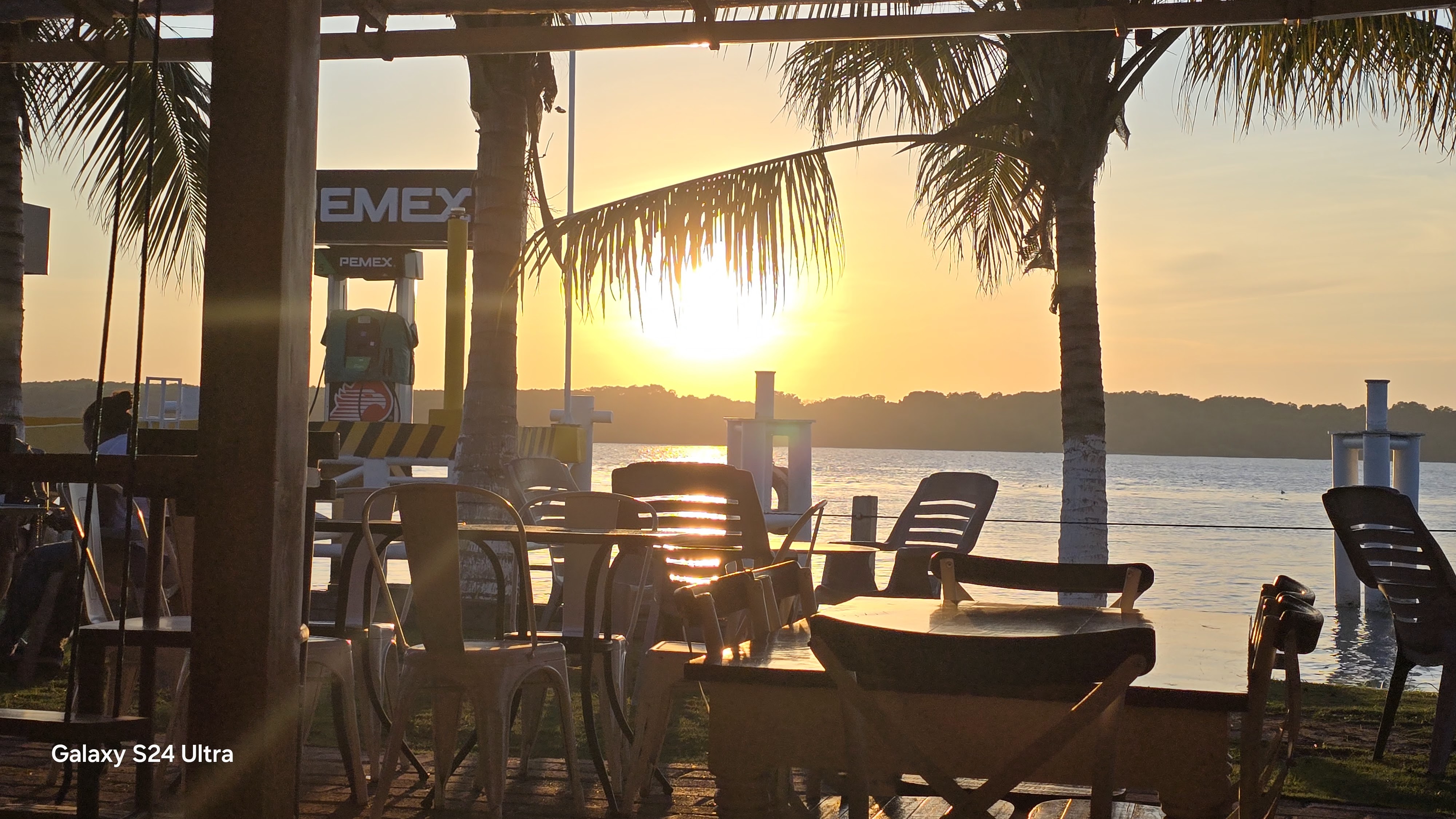 Muellecito Restaurant & Mixology Bar image 4