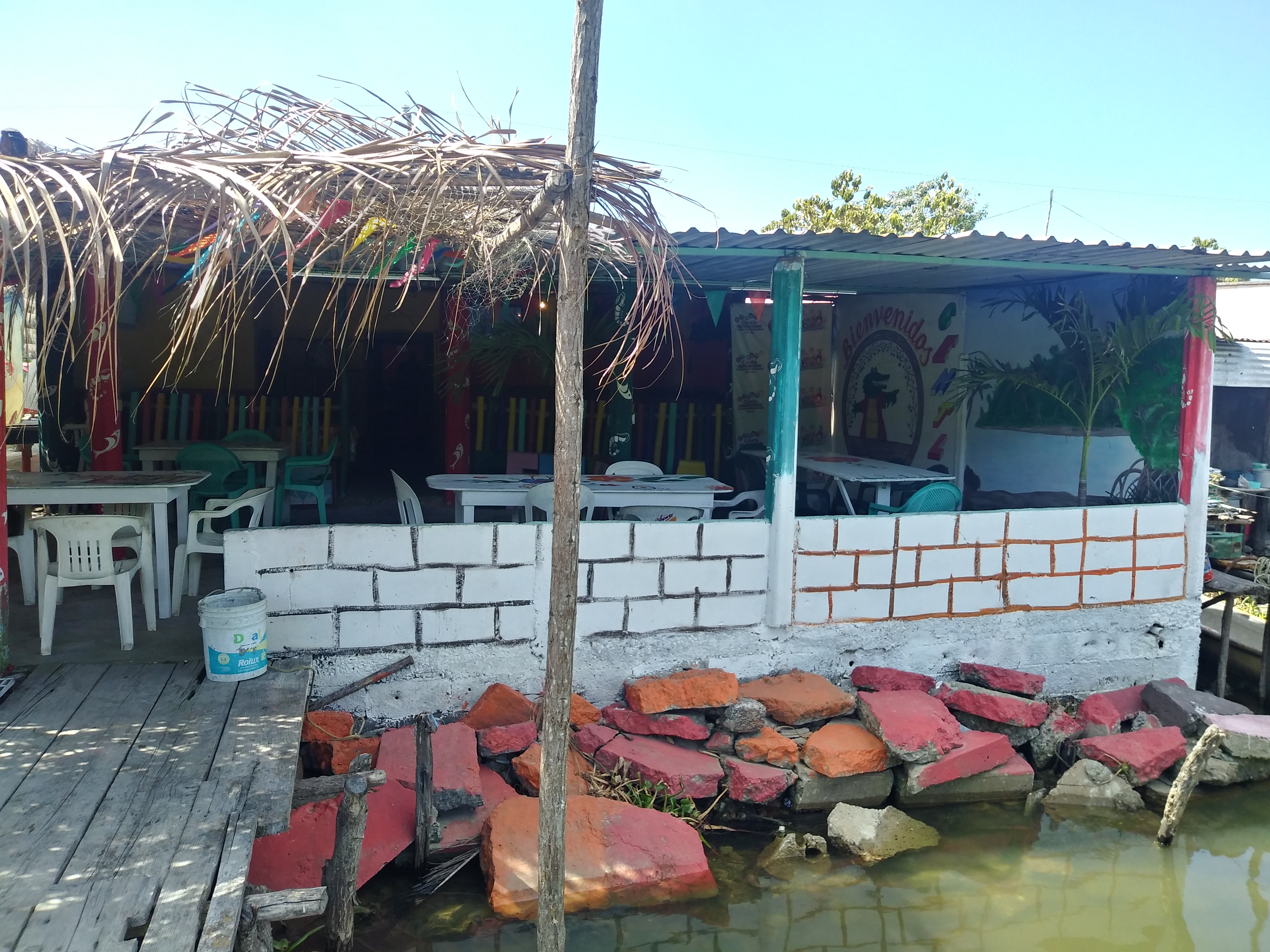 Restaurante familiar LA CHOZA image 10