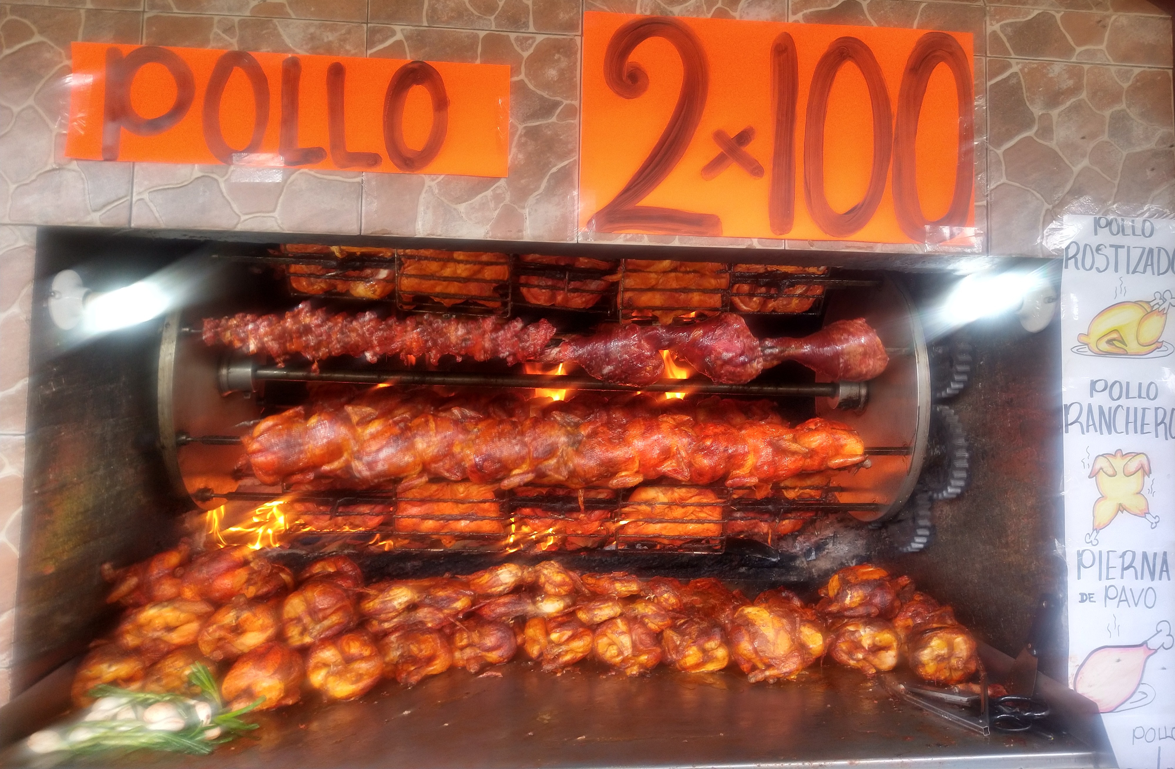 POLLOS A LA LEÑA MIRANDA image 4