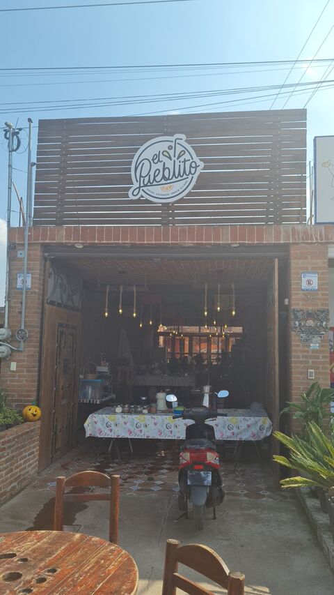 El pueblito image 3