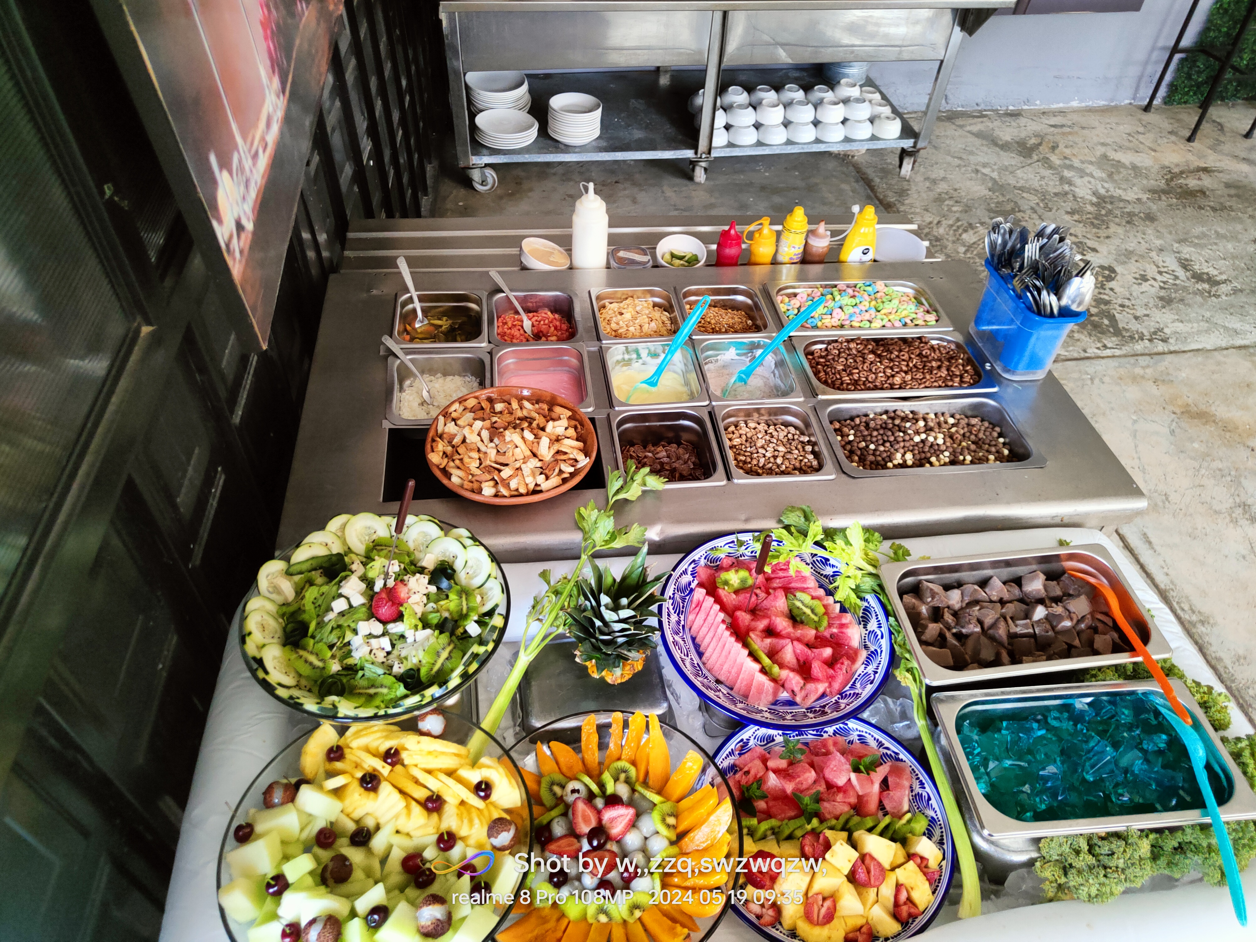 Black y White restaurante-bar image 3