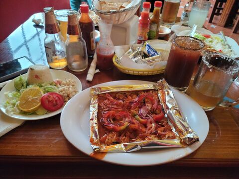 MARISCOS VALLARTAS image 2