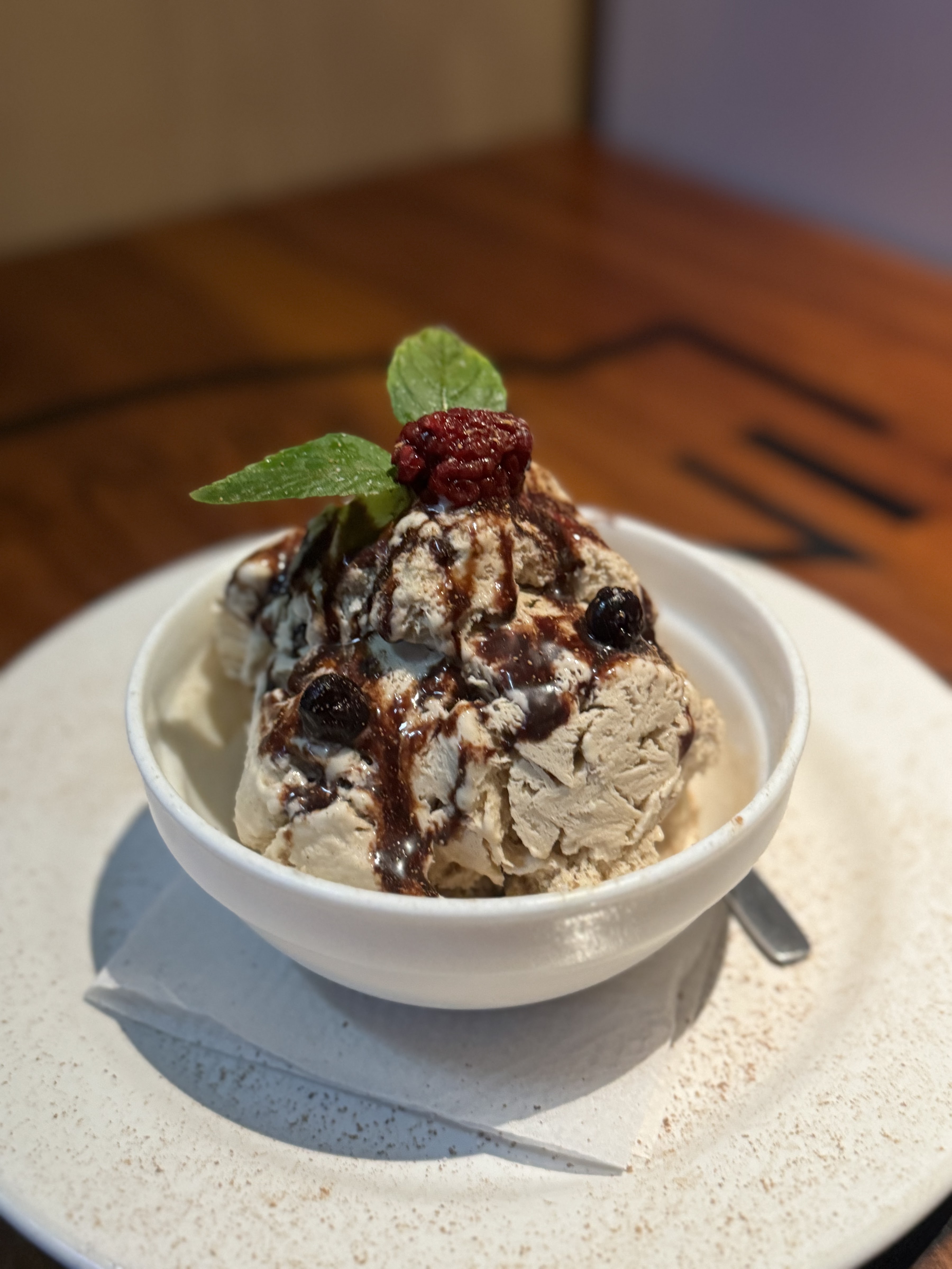 Meni Seafood Bar & Grill image 4