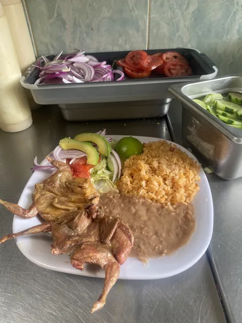 Fina's Restaurant image 4