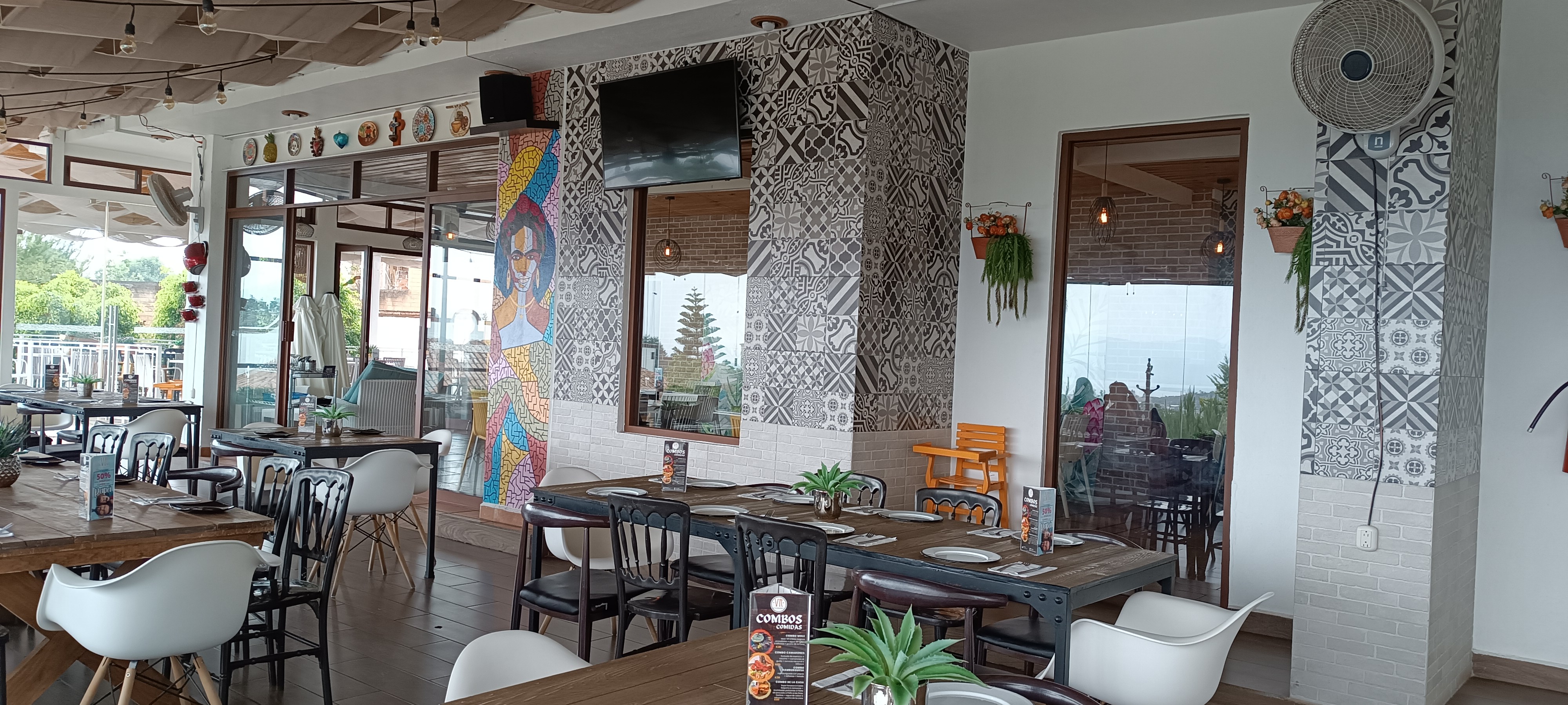 Vista del Rey image 7