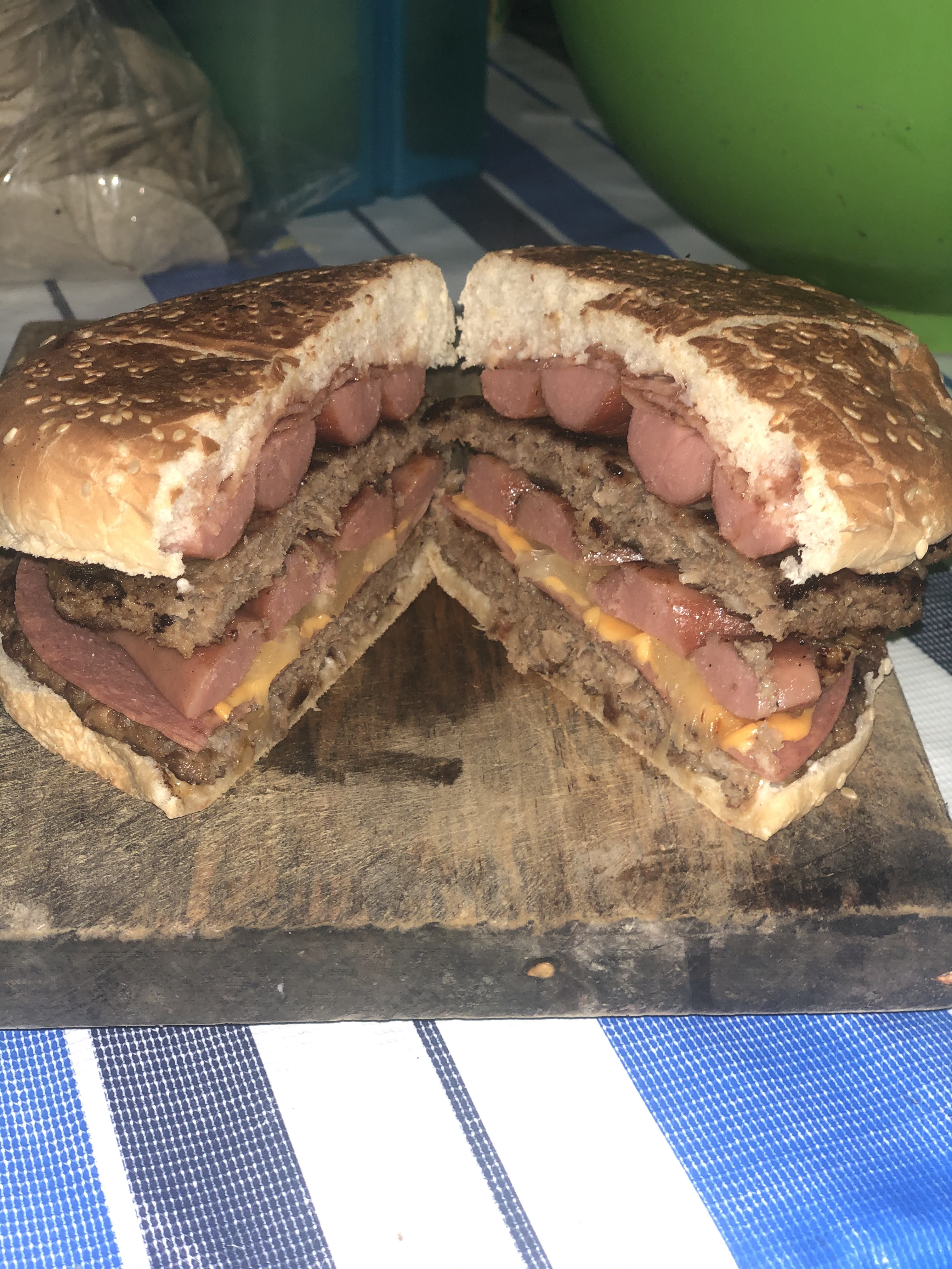 Hamburguesas y Memelas " El Negro" image 1