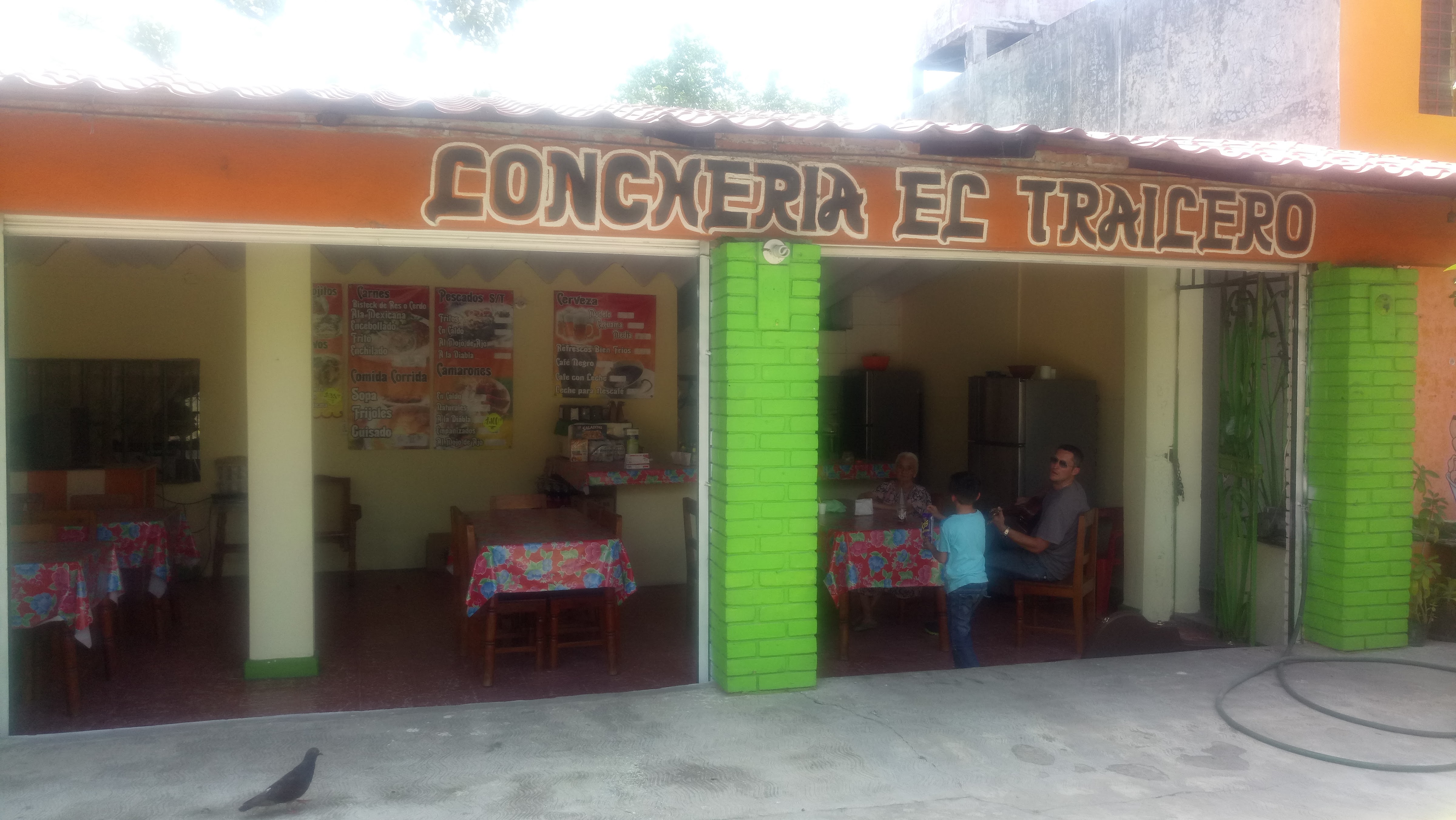 Lonchería El Trailero Doña Cirila image 1