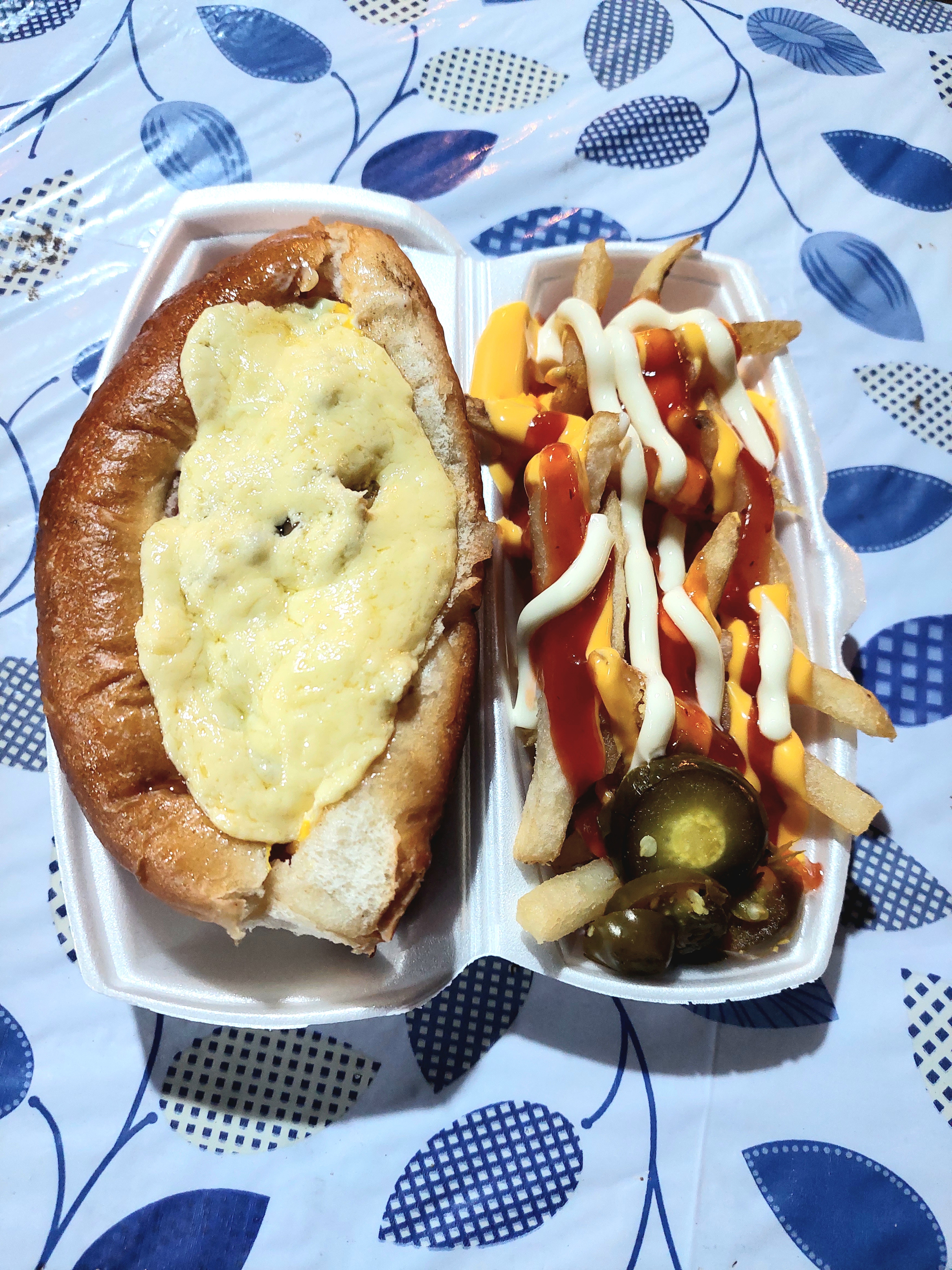 Hot-Dogs "El Güeron" image 1